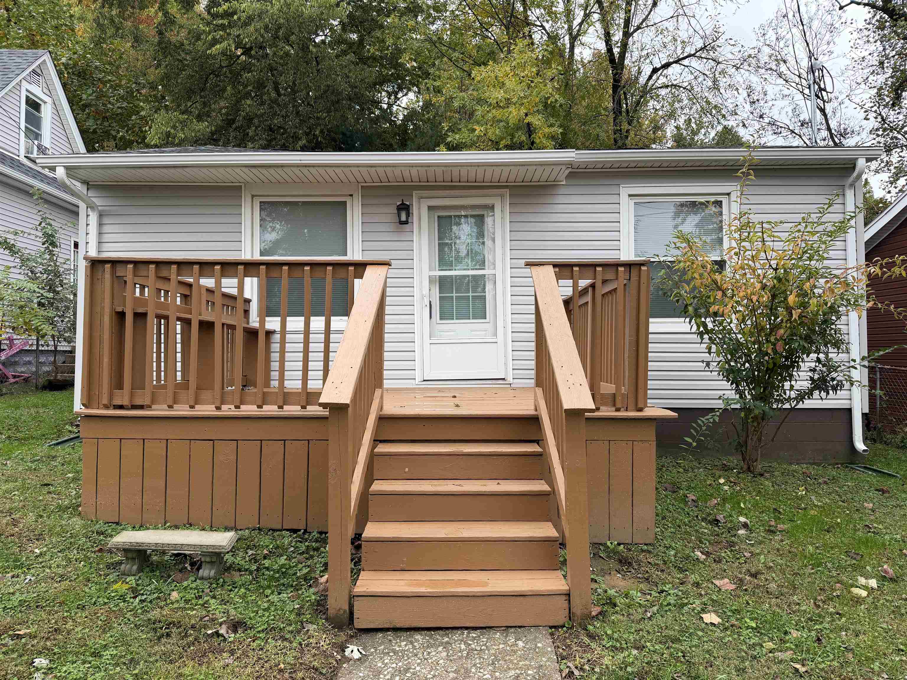 1808 15th, Owensboro, Kentucky 42303-4024, 2 Bedrooms Bedrooms, ,1 BathroomBathrooms,Single Family Residence,For Sale,15th,93428