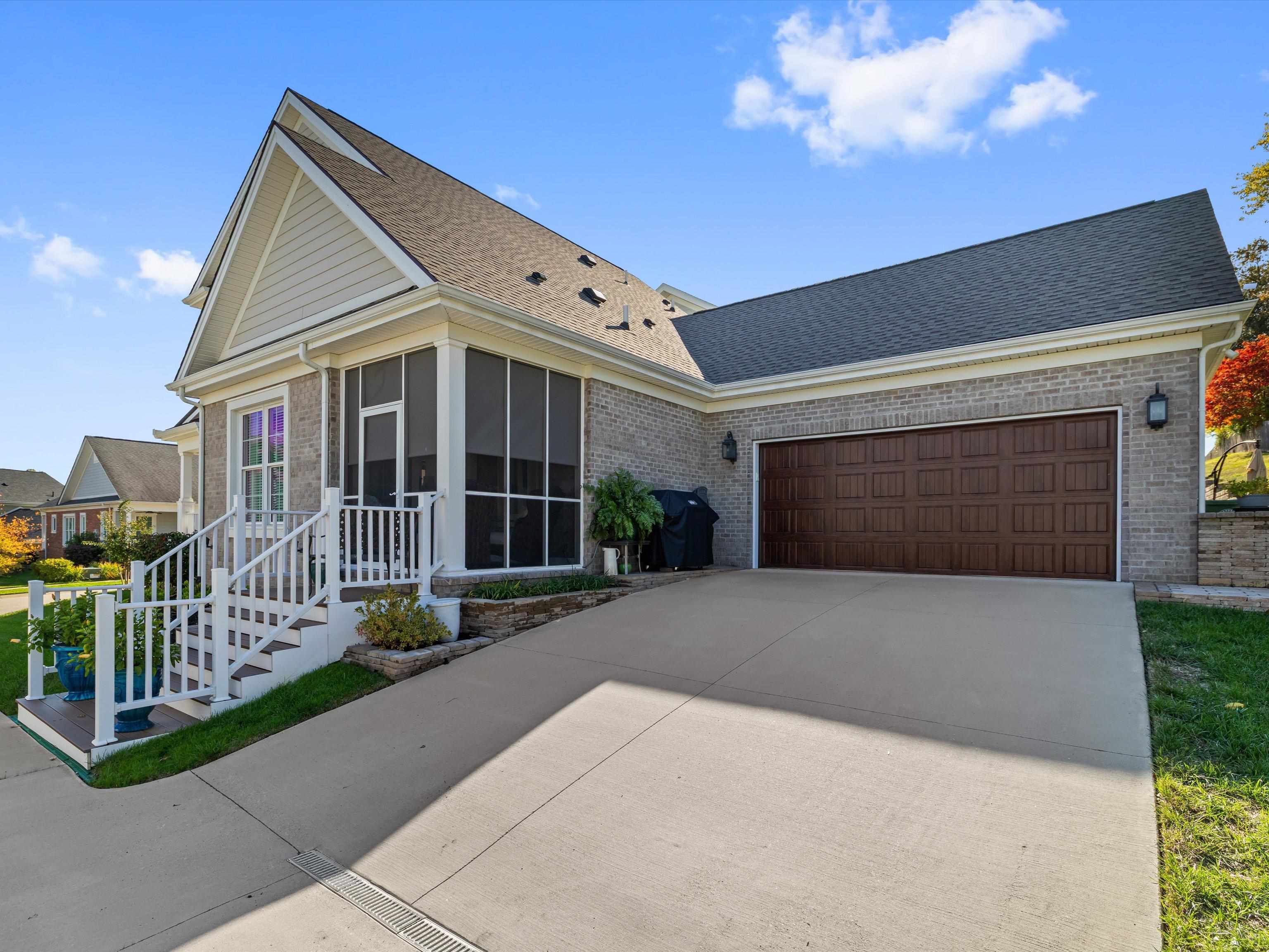 1907 Celebration Circle, Owensboro, Kentucky 42303, 3 Bedrooms Bedrooms, ,2 BathroomsBathrooms,Single Family Residence,For Sale,Celebration Circle,93436