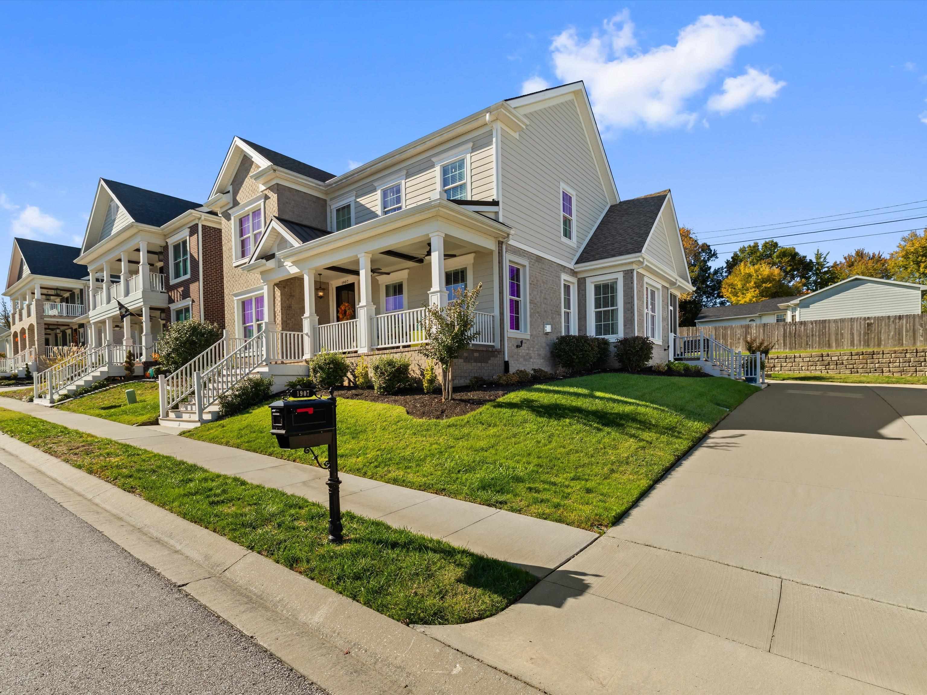 1907 Celebration Circle, Owensboro, Kentucky 42303, 3 Bedrooms Bedrooms, ,2 BathroomsBathrooms,Single Family Residence,For Sale,Celebration Circle,93436