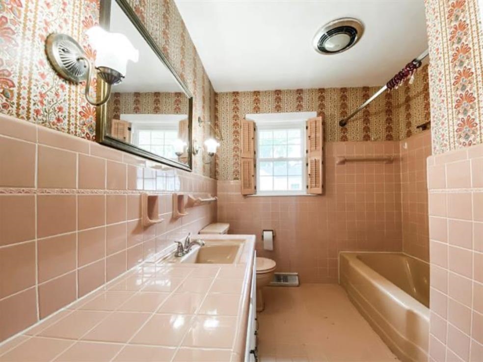 2020 York Dr, Owensboro, Kentucky 42301, 3 Bedrooms Bedrooms, ,2 BathroomsBathrooms,Single Family Residence,For Sale,York Dr,93450