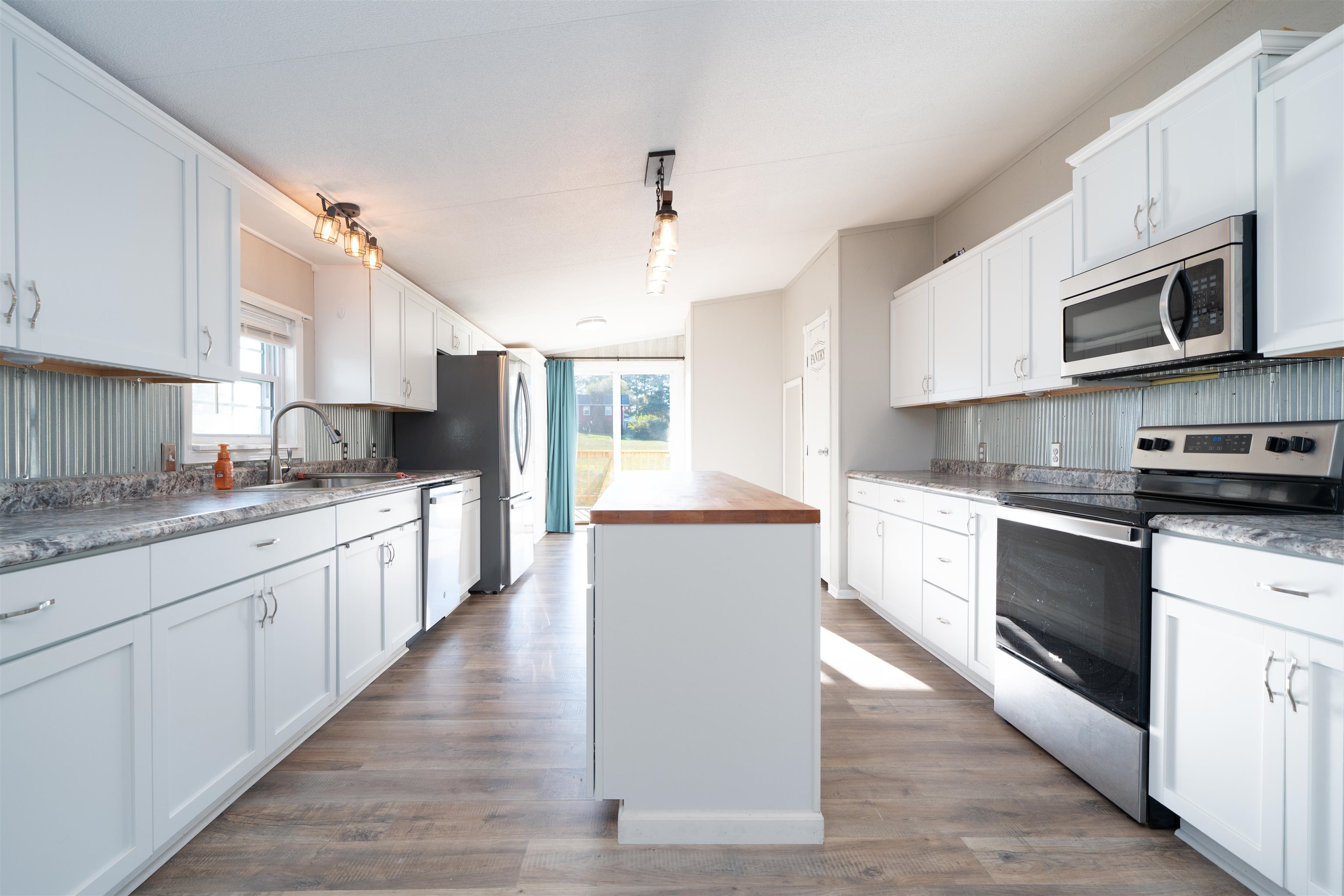 25 Pond Drain Spur Rd, Rumsey, Kentucky 42371, 3 Bedrooms Bedrooms, ,2 BathroomsBathrooms,Single Family Residence,For Sale,Pond Drain Spur Rd,93453