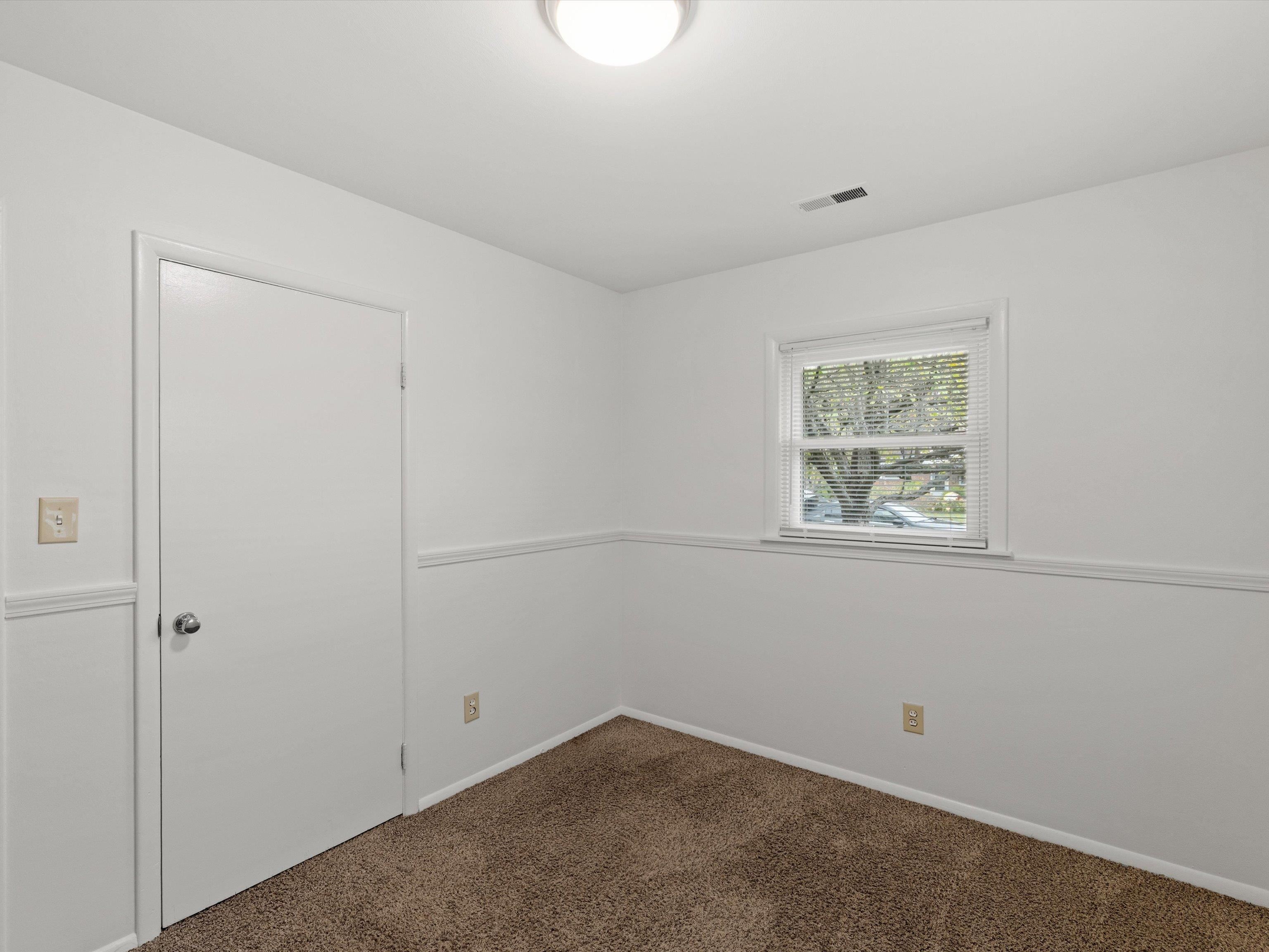 3844 Kipling Dr, Owensboro, Kentucky 42303, 3 Bedrooms Bedrooms, ,1 BathroomBathrooms,Single Family Residence,For Sale,Kipling Dr,93459