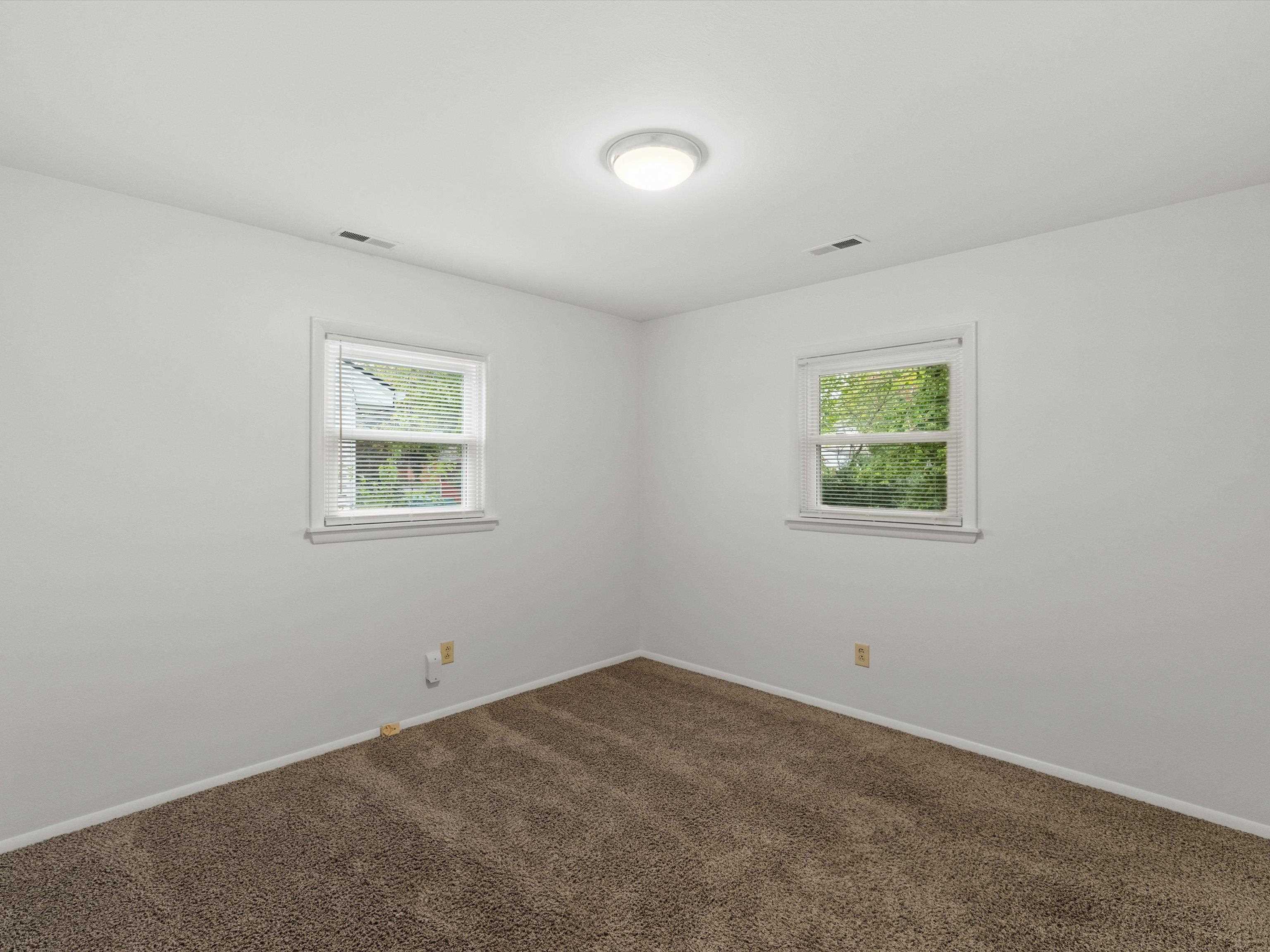 3844 Kipling Dr, Owensboro, Kentucky 42303, 3 Bedrooms Bedrooms, ,1 BathroomBathrooms,Single Family Residence,For Sale,Kipling Dr,93459