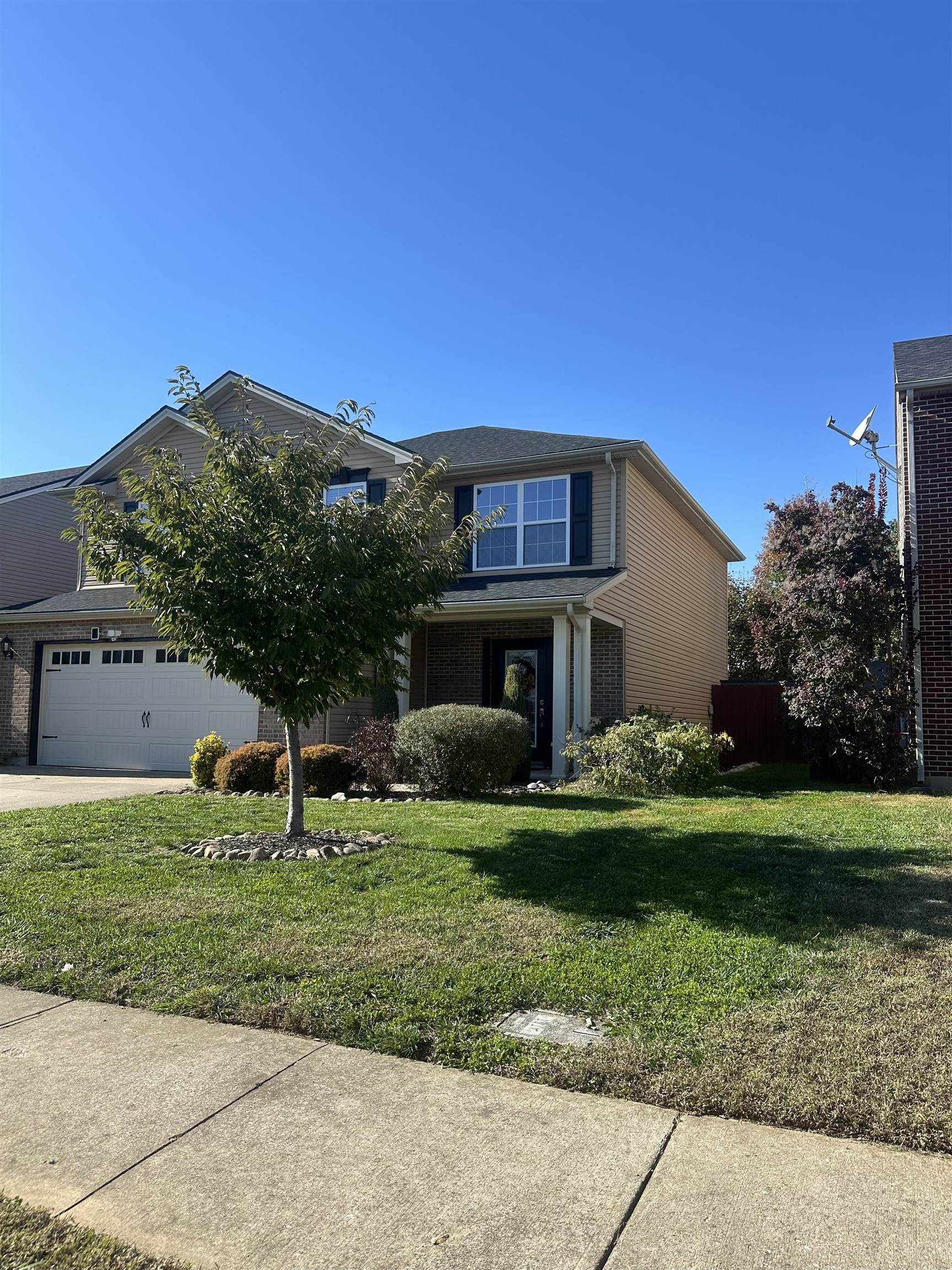 2165 Summer Walk, Owensboro, Kentucky 42303, 3 Bedrooms Bedrooms, ,2 BathroomsBathrooms,Single Family Residence,For Sale,Summer Walk,93463