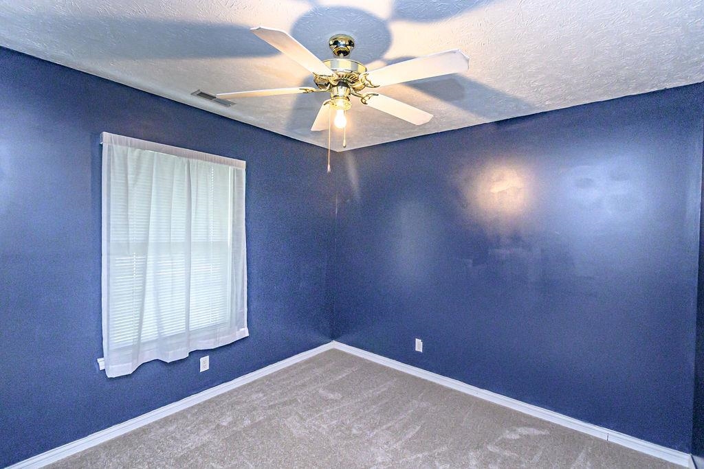 4501 Barrington Place, Owensboro, Kentucky 42301-7907, 3 Bedrooms Bedrooms, ,2 BathroomsBathrooms,Single Family Residence,For Sale,Barrington Place,93467