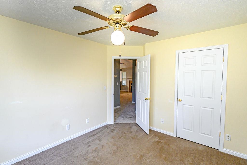 4501 Barrington Place, Owensboro, Kentucky 42301-7907, 3 Bedrooms Bedrooms, ,2 BathroomsBathrooms,Single Family Residence,For Sale,Barrington Place,93467