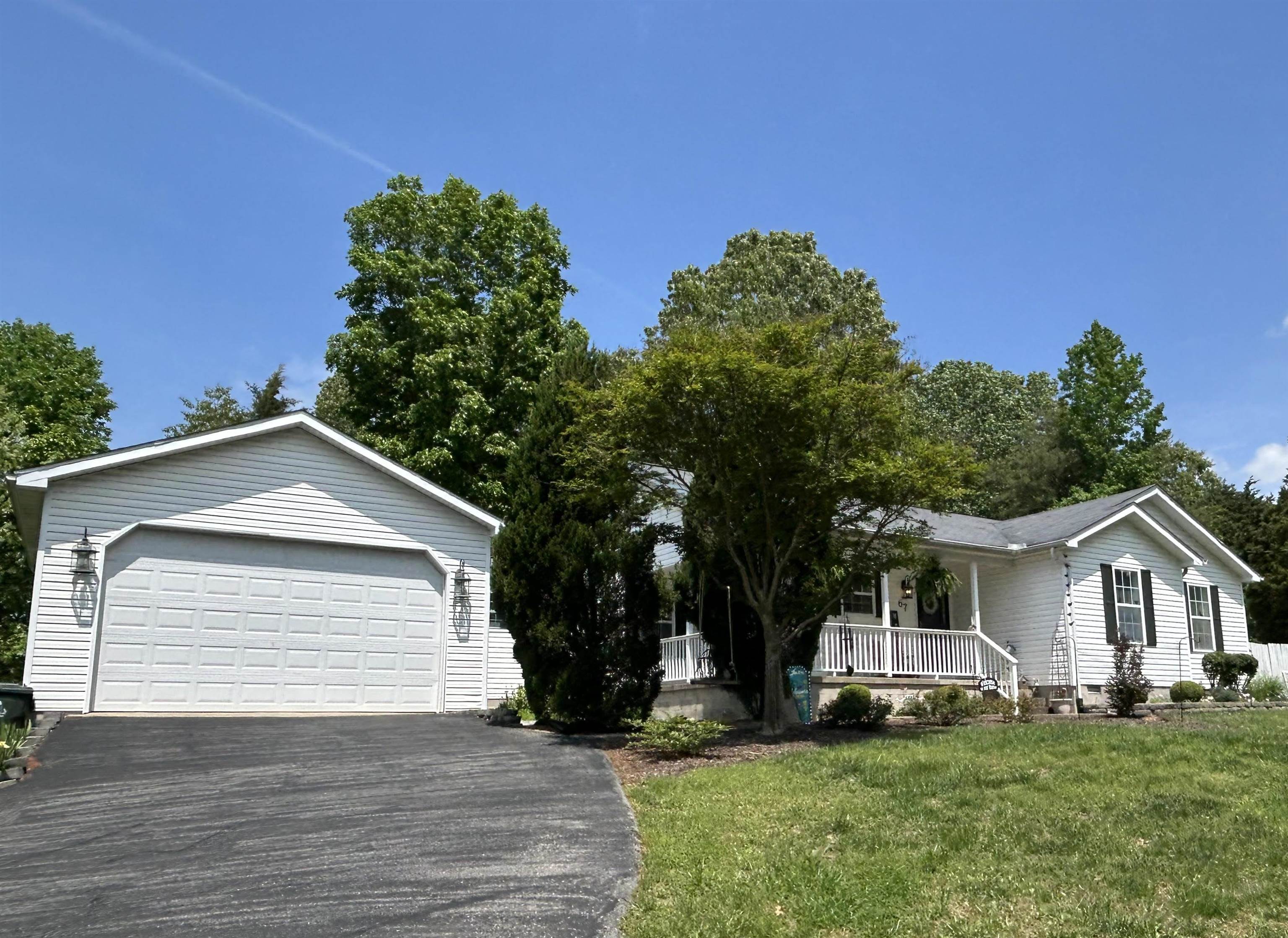 67 Ravenwood Drive, Hanson, Kentucky 42413, 3 Bedrooms Bedrooms, ,2 BathroomsBathrooms,Single Family Residence,For Sale,Ravenwood Drive,93474