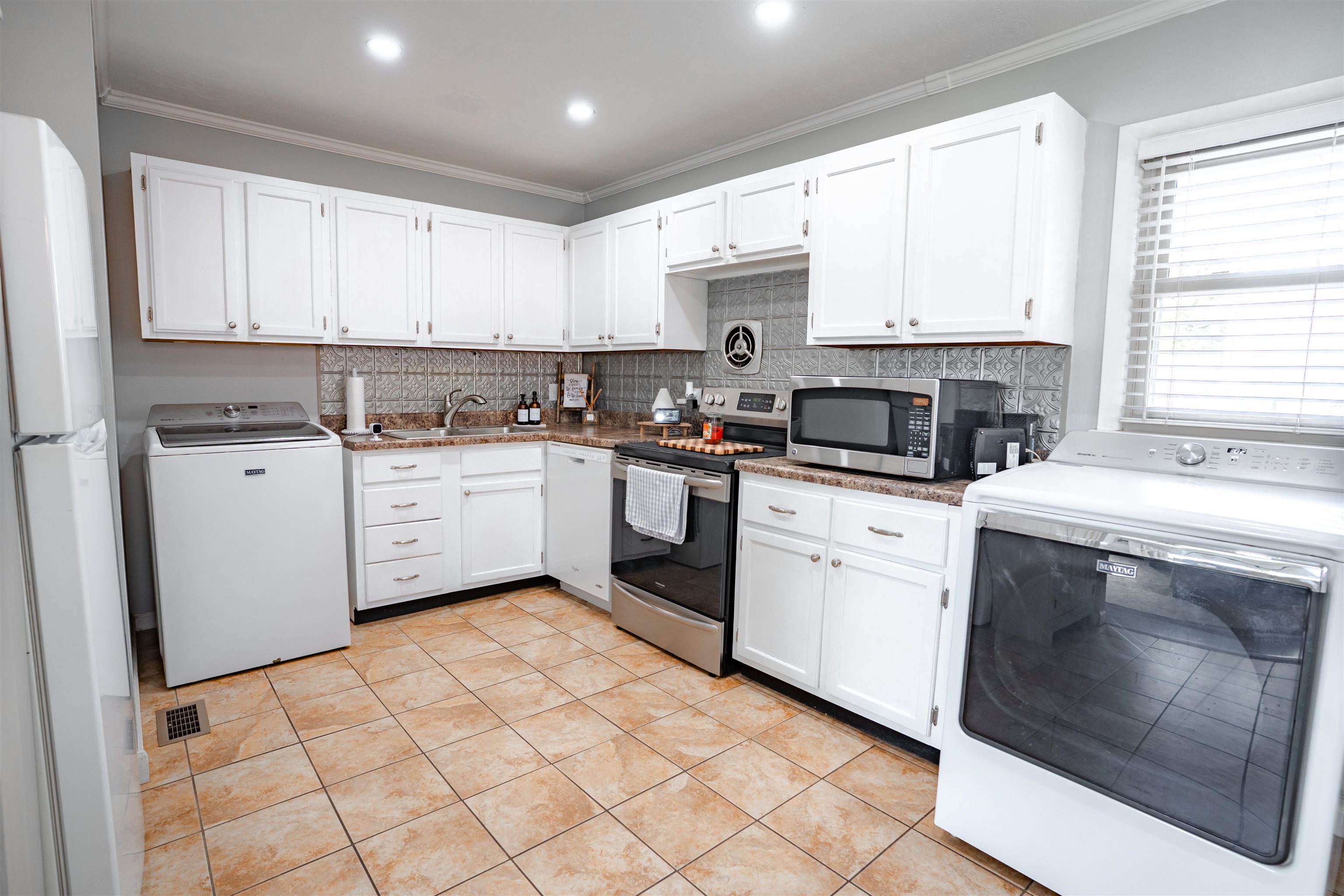 4000 Kipling Dr, Owensboro, Kentucky 42303, 3 Bedrooms Bedrooms, ,1 BathroomBathrooms,Single Family Residence,For Sale,Kipling Dr,93483