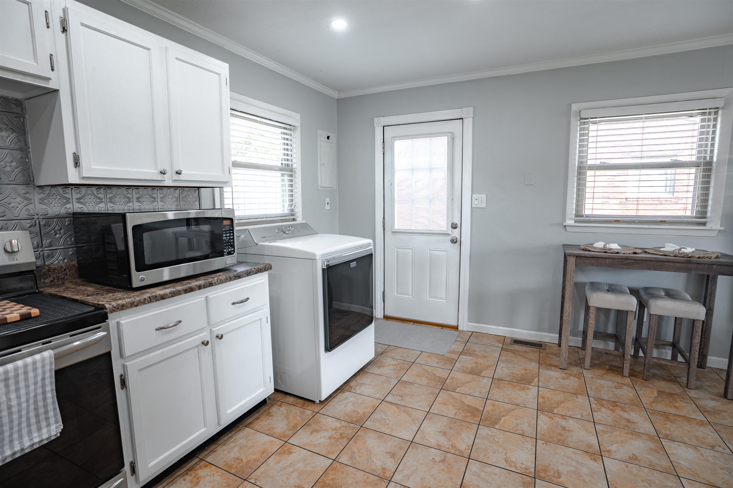 4000 Kipling Dr, Owensboro, Kentucky 42303, 3 Bedrooms Bedrooms, ,1 BathroomBathrooms,Single Family Residence,For Sale,Kipling Dr,93483