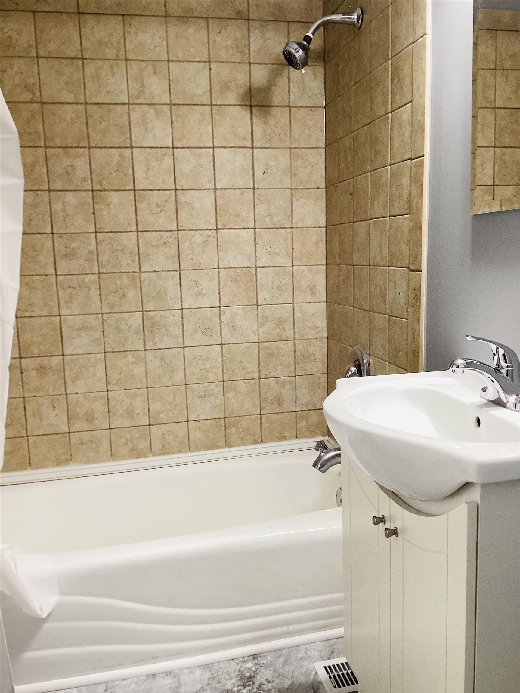 1629 Monarch Ave., Owensboro, Kentucky 42301, 2 Bedrooms Bedrooms, ,1 BathroomBathrooms,Single Family Residence,For Sale,Monarch Ave.,93496