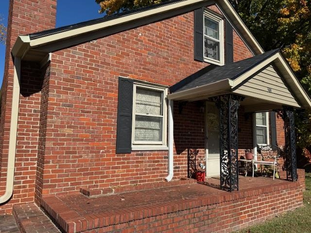 301 22nd St, Owensboro, Kentucky 42303, 3 Bedrooms Bedrooms, ,2 BathroomsBathrooms,Single Family Residence,For Sale,22nd St,93498
