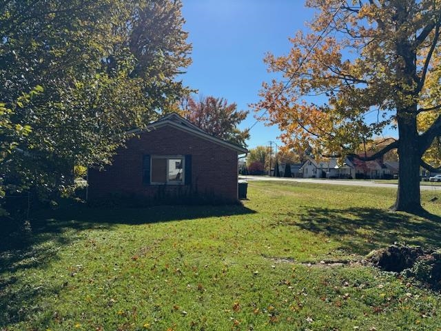 301 22nd St, Owensboro, Kentucky 42303, 3 Bedrooms Bedrooms, ,2 BathroomsBathrooms,Single Family Residence,For Sale,22nd St,93498