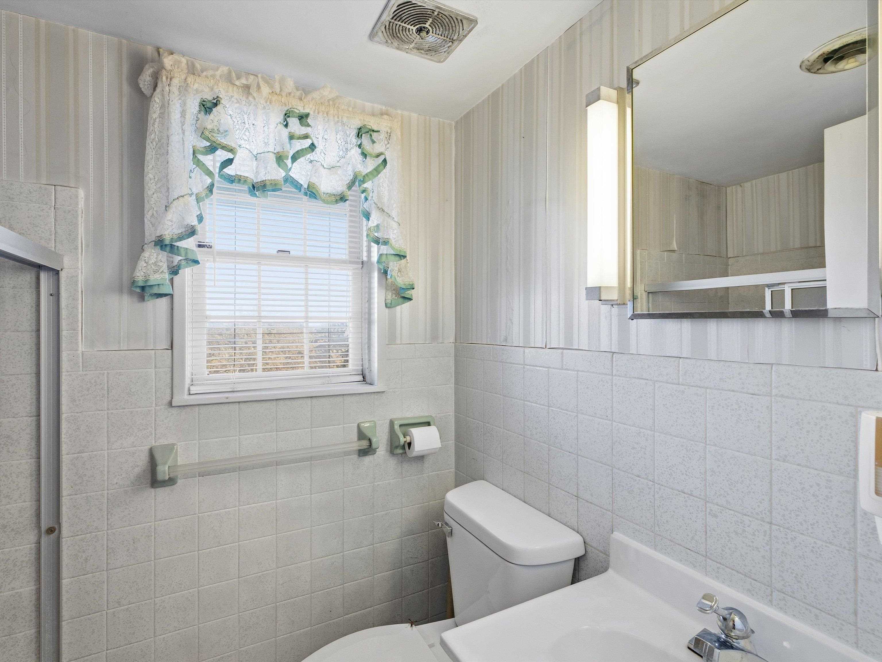 10664 US Hwy 431, Central City, Kentucky 42330, 3 Bedrooms Bedrooms, ,3 BathroomsBathrooms,Single Family Residence,For Sale,US Hwy 431,93499