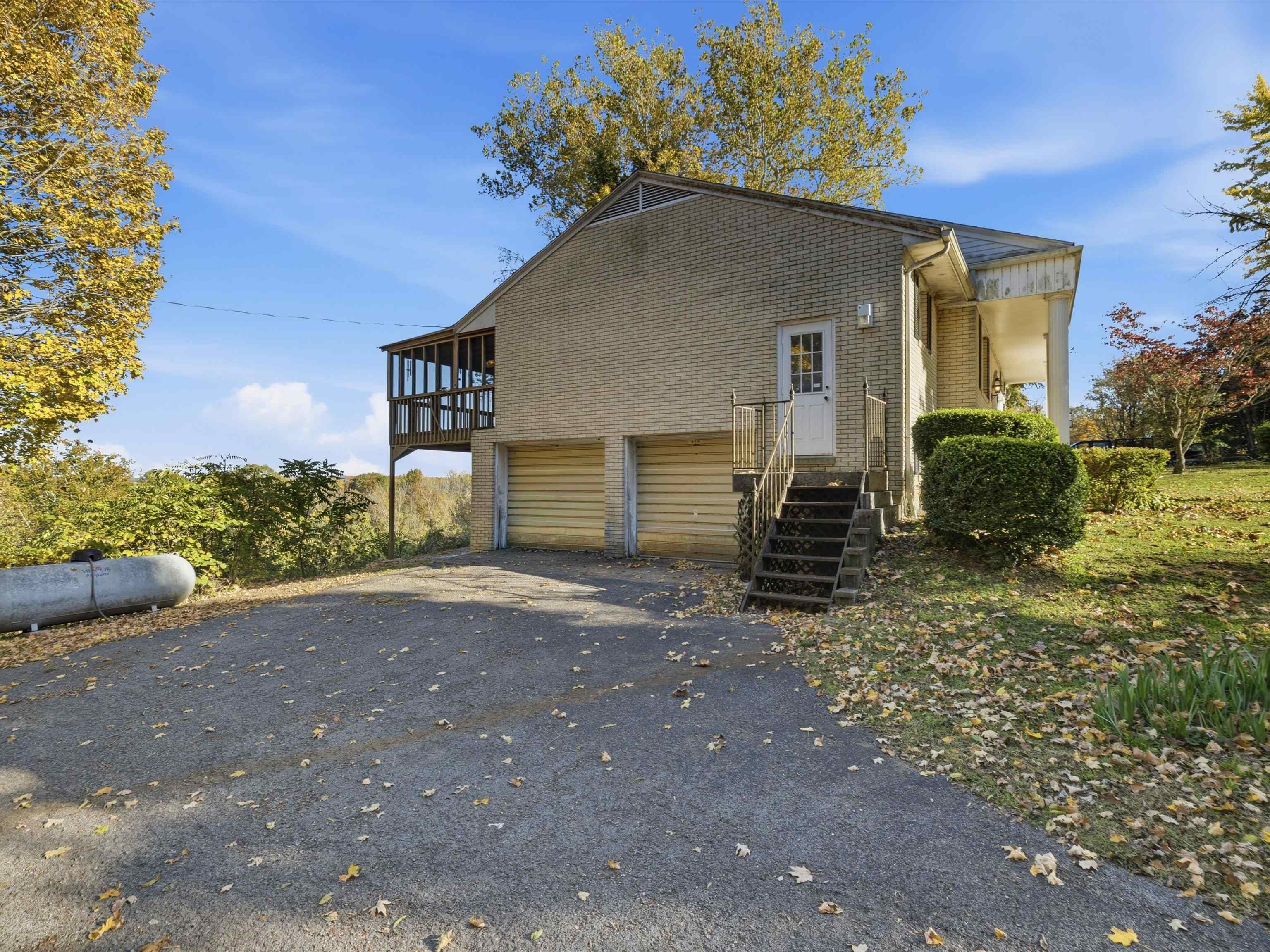 10664 US Hwy 431, Central City, Kentucky 42330, 3 Bedrooms Bedrooms, ,3 BathroomsBathrooms,Single Family Residence,For Sale,US Hwy 431,93499