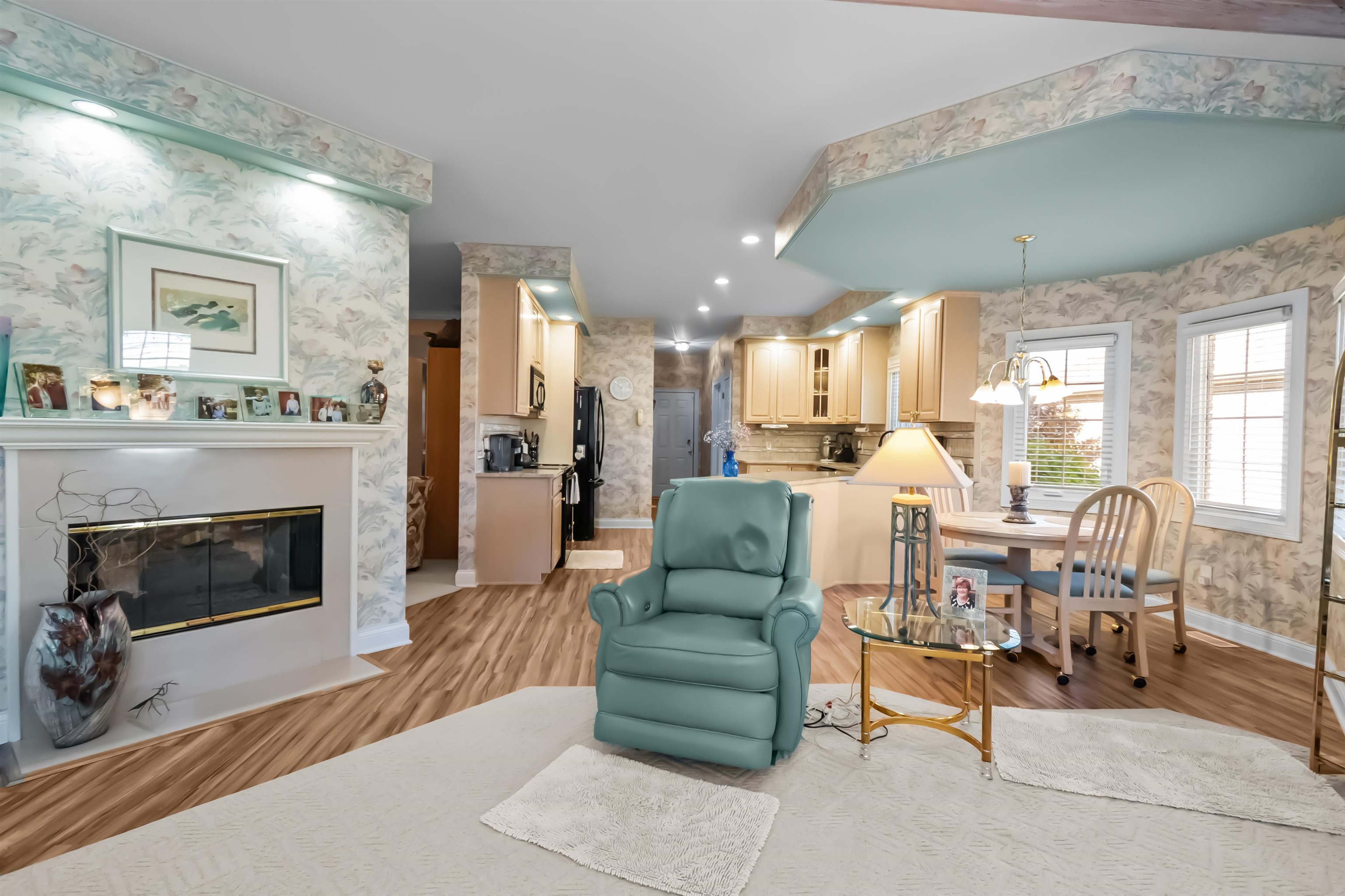 4019 Horseshoe Trace, Owensboro, Kentucky 42303, 4 Bedrooms Bedrooms, ,2 BathroomsBathrooms,Single Family Residence,For Sale,Horseshoe Trace,93501