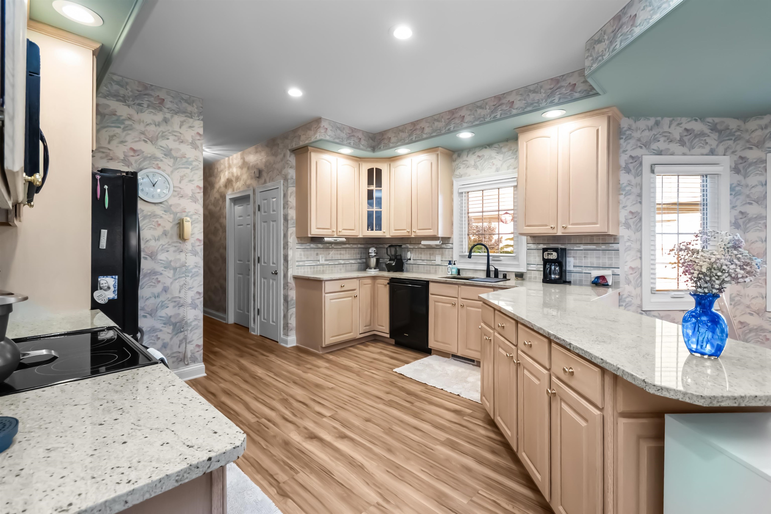 4019 Horseshoe Trace, Owensboro, Kentucky 42303, 4 Bedrooms Bedrooms, ,2 BathroomsBathrooms,Single Family Residence,For Sale,Horseshoe Trace,93501