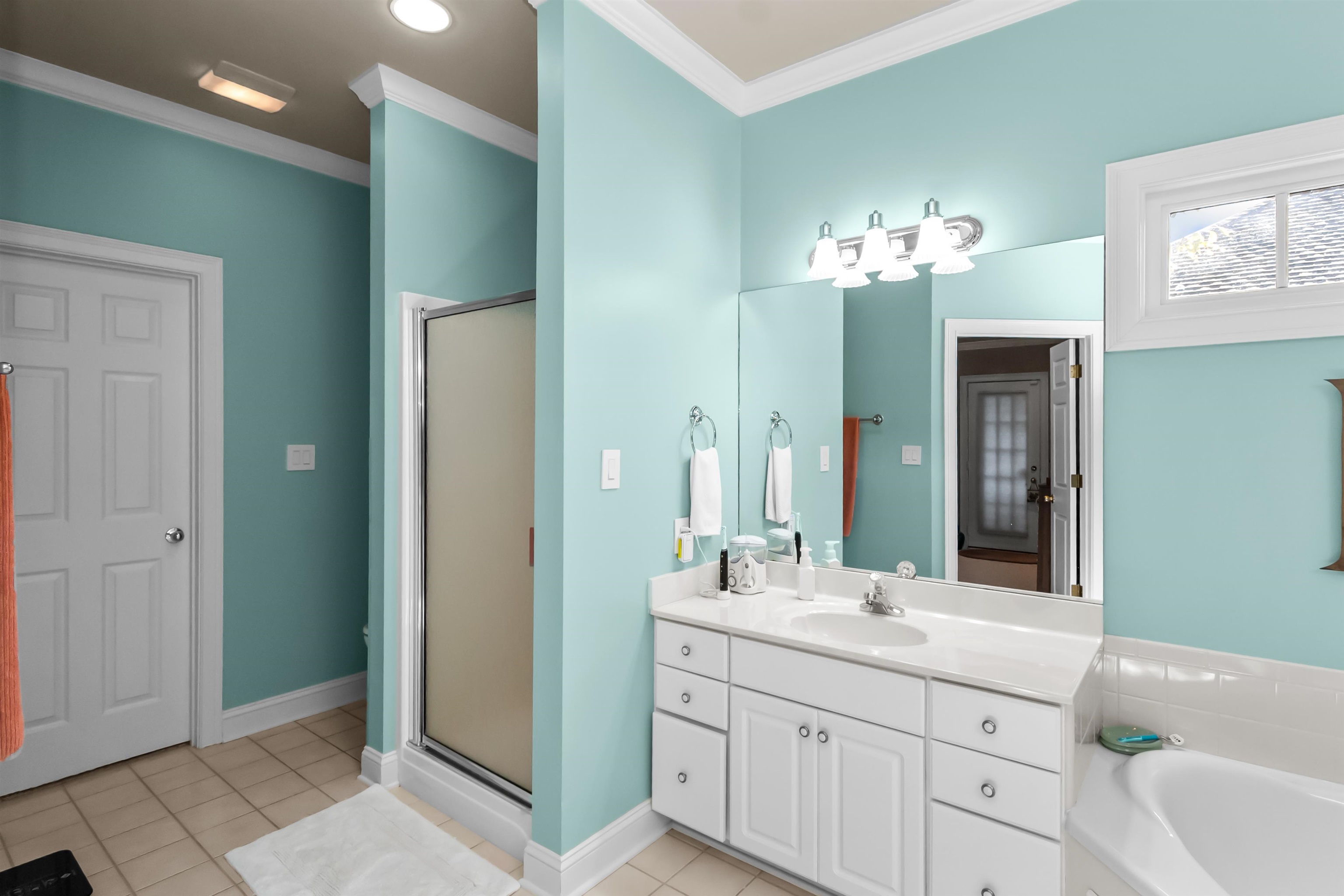 4019 Horseshoe Trace, Owensboro, Kentucky 42303, 4 Bedrooms Bedrooms, ,2 BathroomsBathrooms,Single Family Residence,For Sale,Horseshoe Trace,93501