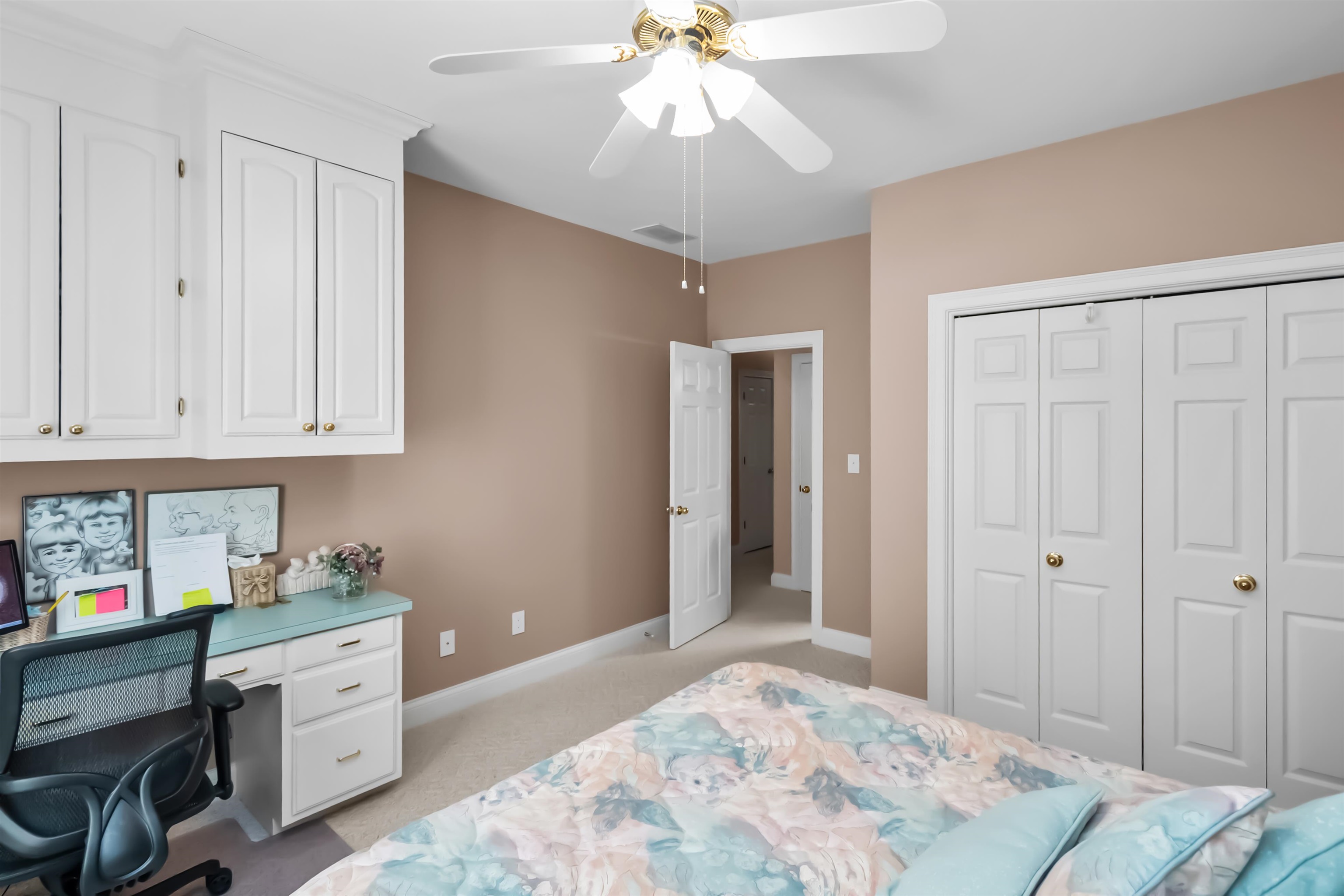 4019 Horseshoe Trace, Owensboro, Kentucky 42303, 4 Bedrooms Bedrooms, ,2 BathroomsBathrooms,Single Family Residence,For Sale,Horseshoe Trace,93501