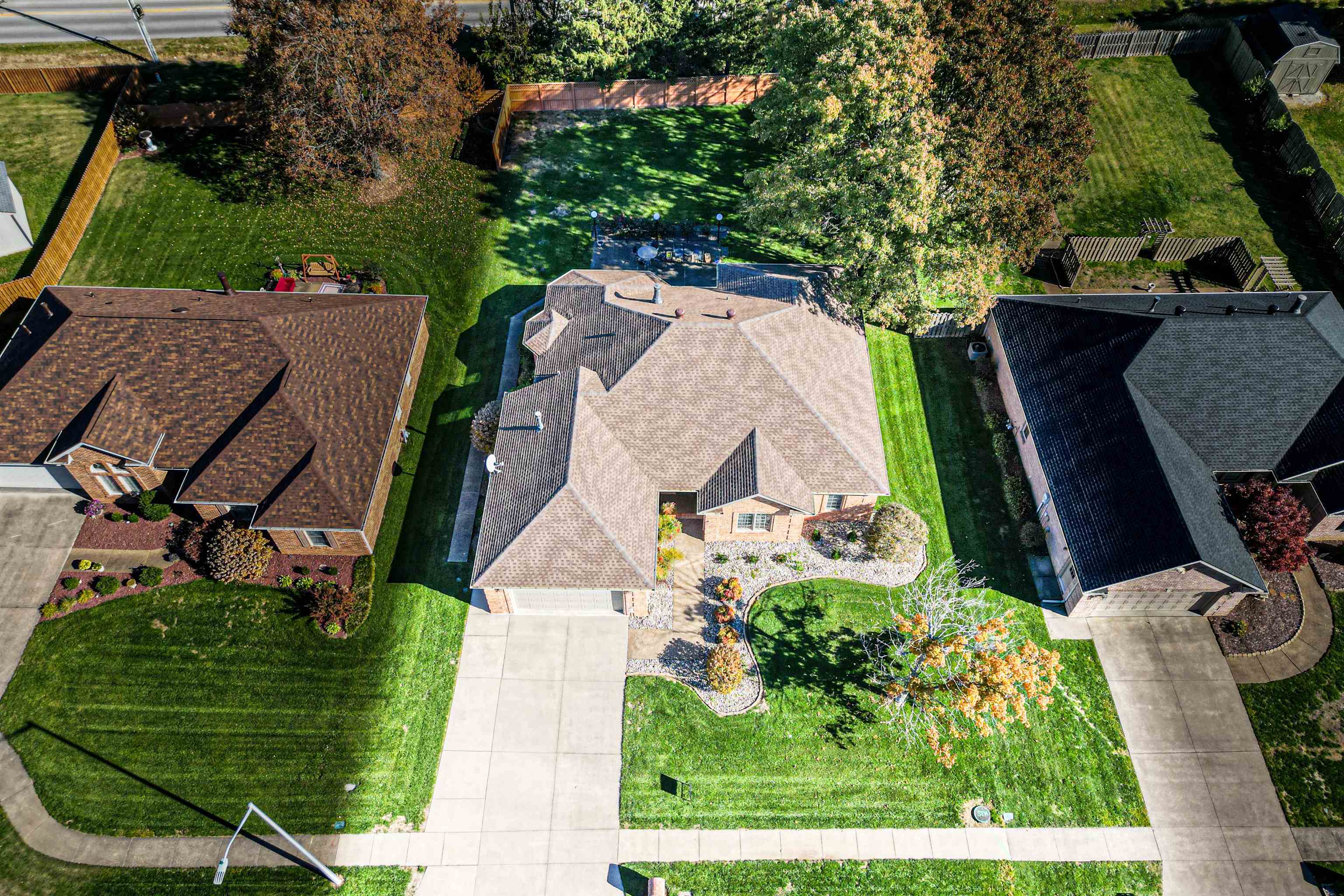 4019 Horseshoe Trace, Owensboro, Kentucky 42303, 4 Bedrooms Bedrooms, ,2 BathroomsBathrooms,Single Family Residence,For Sale,Horseshoe Trace,93501