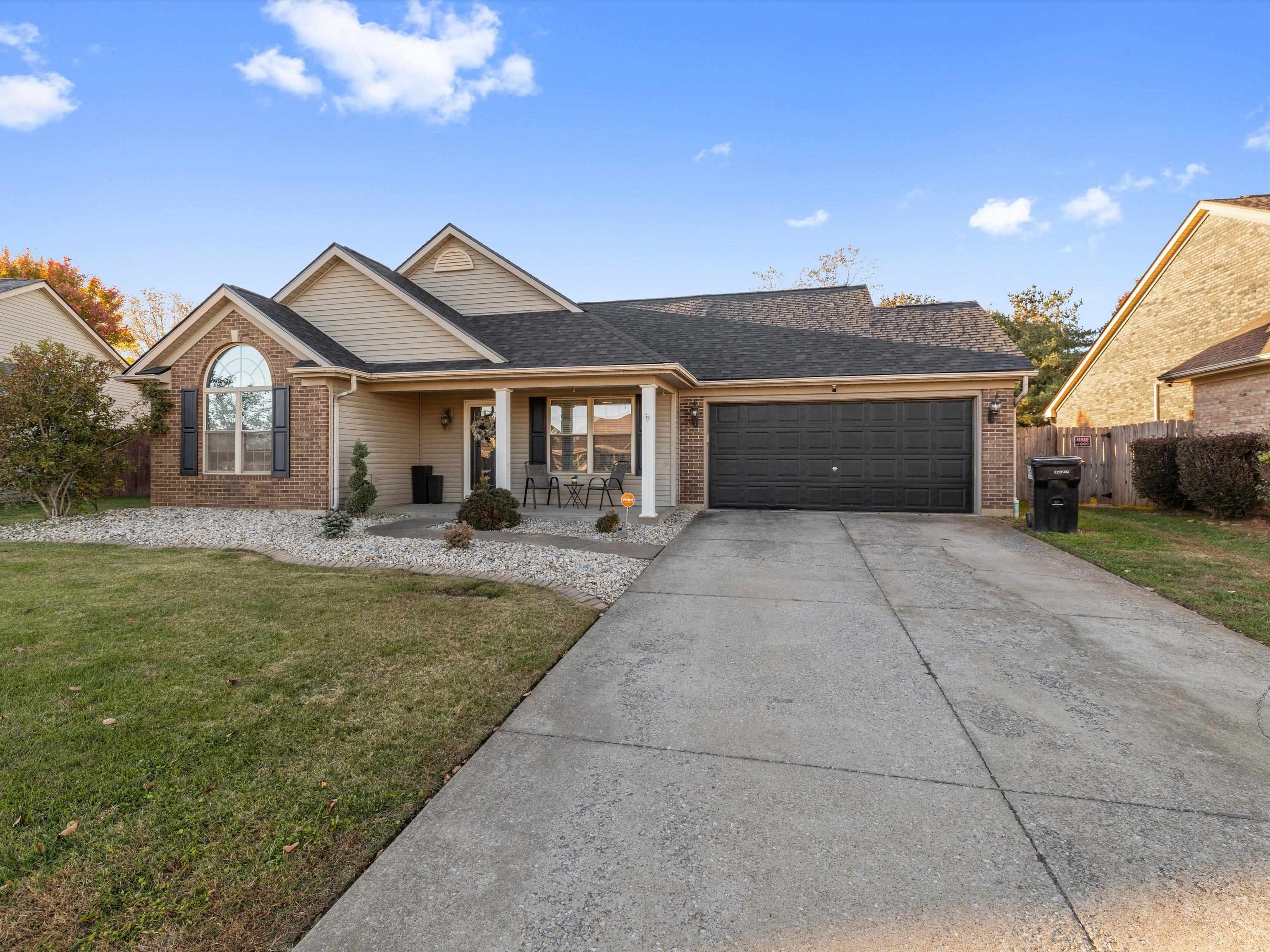 3155 Bridle Way, Owensboro, Kentucky 42303, 3 Bedrooms Bedrooms, ,2 BathroomsBathrooms,Single Family Residence,For Sale,Bridle Way,93502