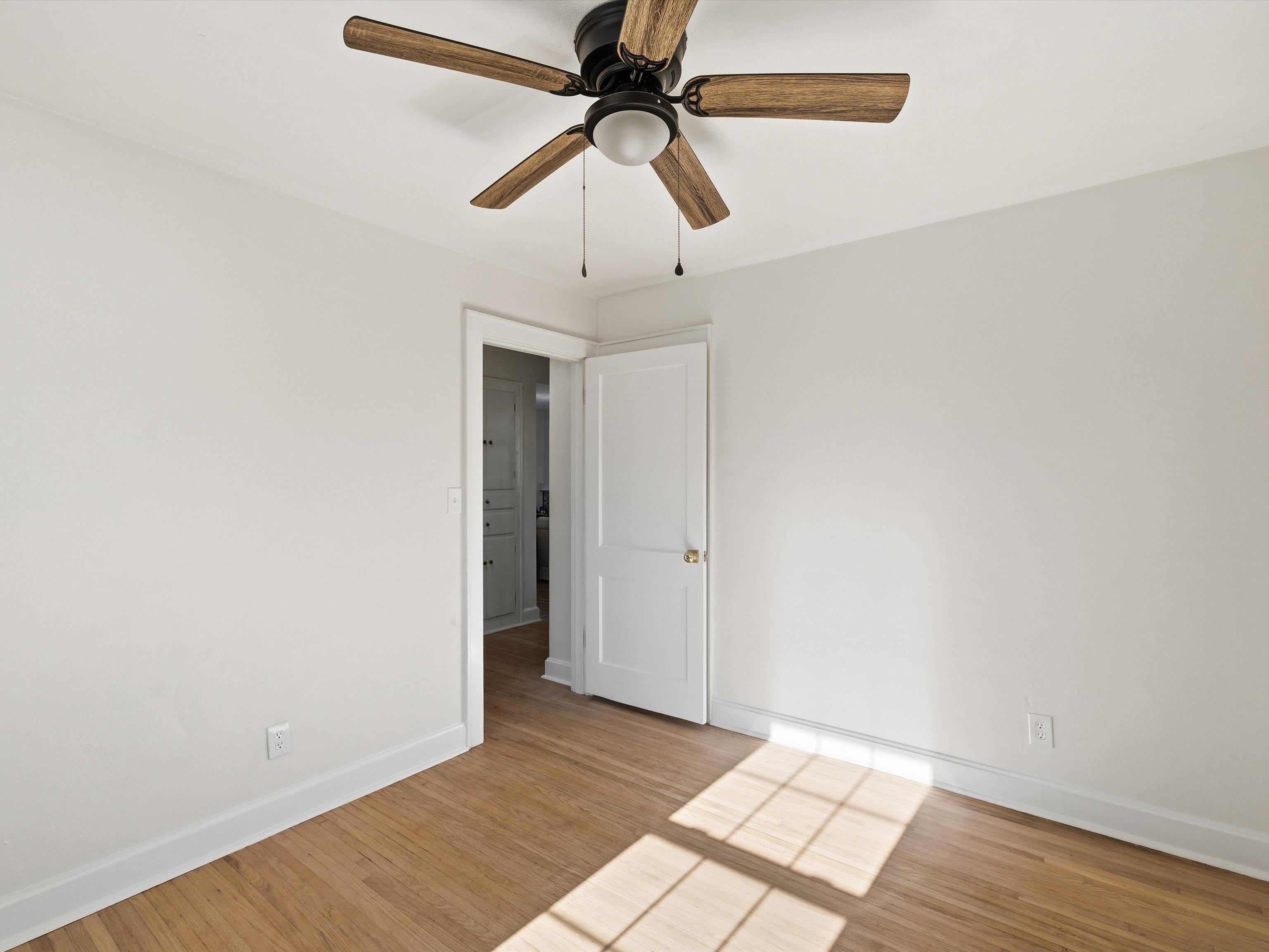 225 Redbud Road, Owensboro, Kentucky 42303, 3 Bedrooms Bedrooms, ,1 BathroomBathrooms,Single Family Residence,For Sale,Redbud Road,93504