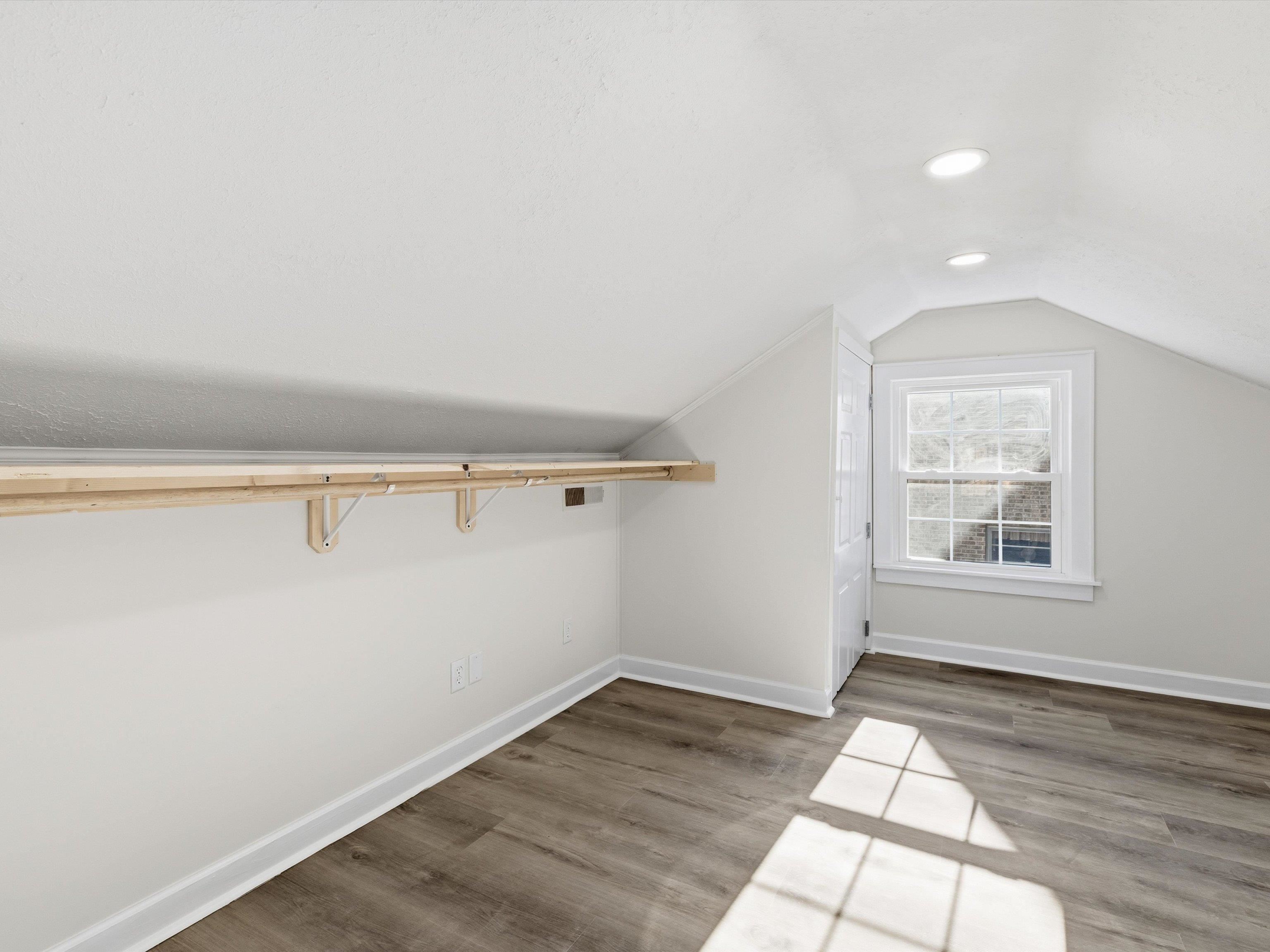 225 Redbud Road, Owensboro, Kentucky 42303, 3 Bedrooms Bedrooms, ,1 BathroomBathrooms,Single Family Residence,For Sale,Redbud Road,93504