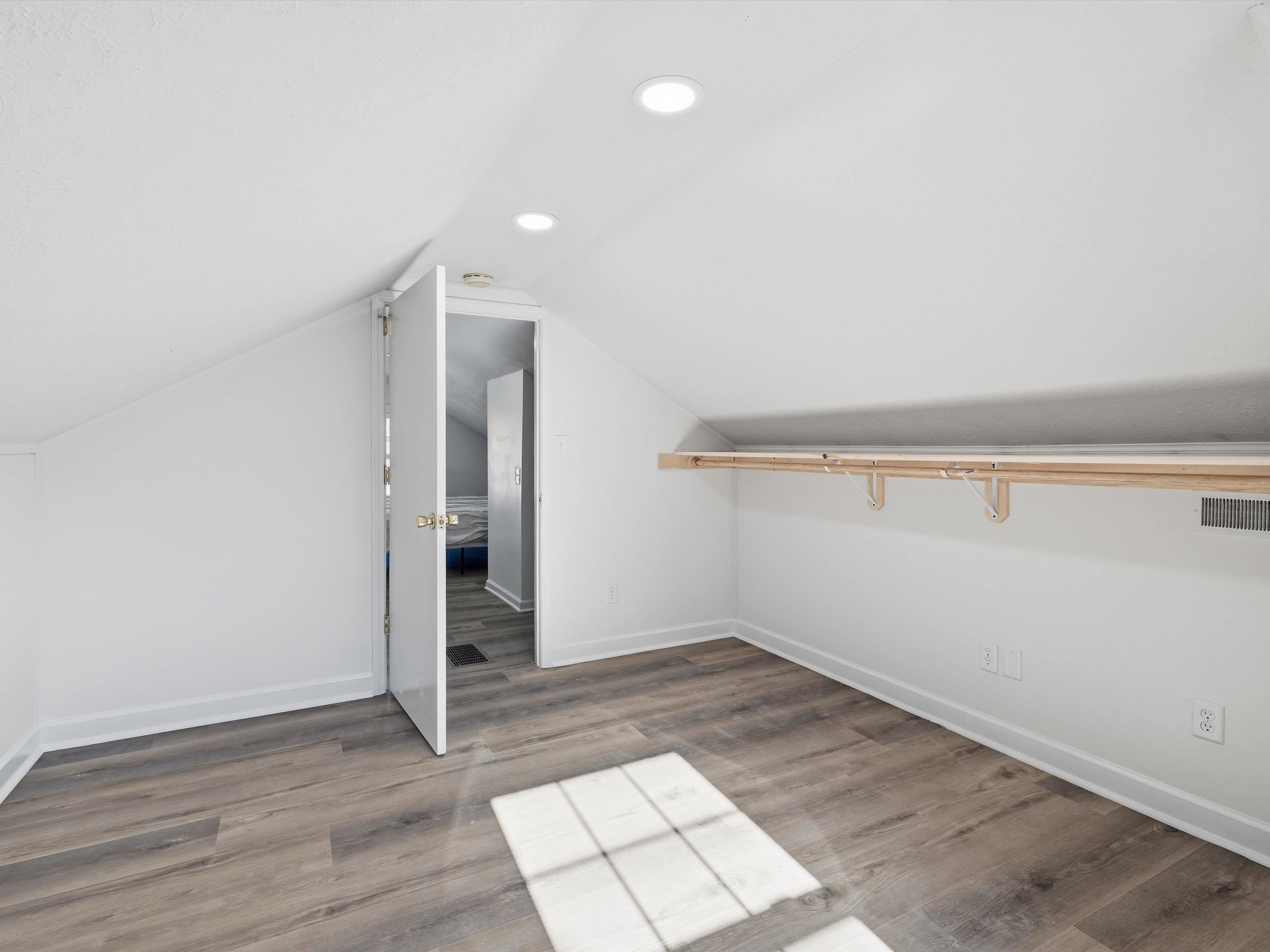 225 Redbud Road, Owensboro, Kentucky 42303, 3 Bedrooms Bedrooms, ,1 BathroomBathrooms,Single Family Residence,For Sale,Redbud Road,93504