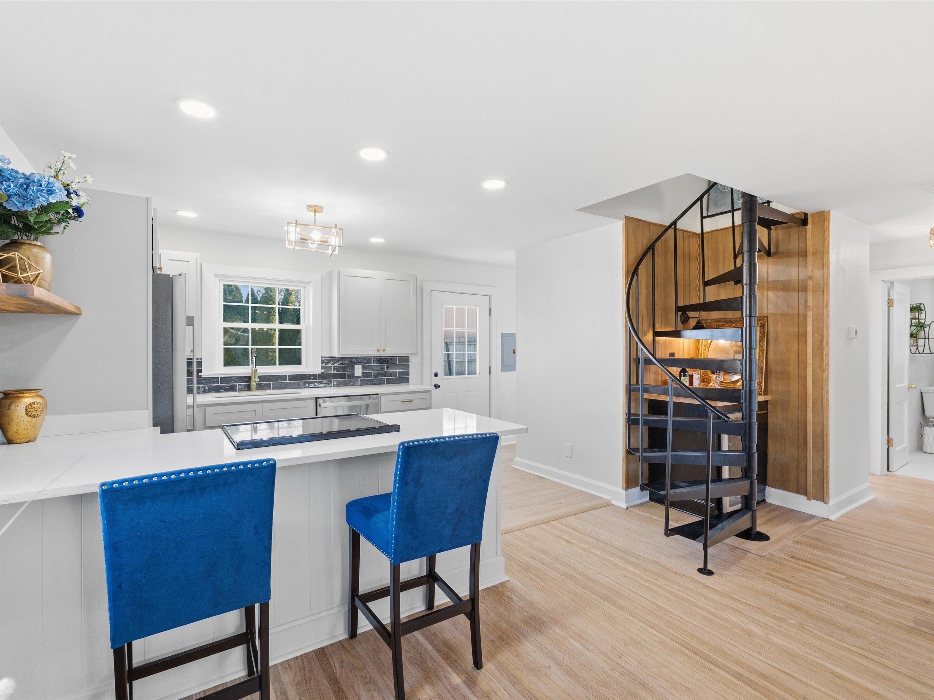 225 Redbud Road, Owensboro, Kentucky 42303, 3 Bedrooms Bedrooms, ,1 BathroomBathrooms,Single Family Residence,For Sale,Redbud Road,93504