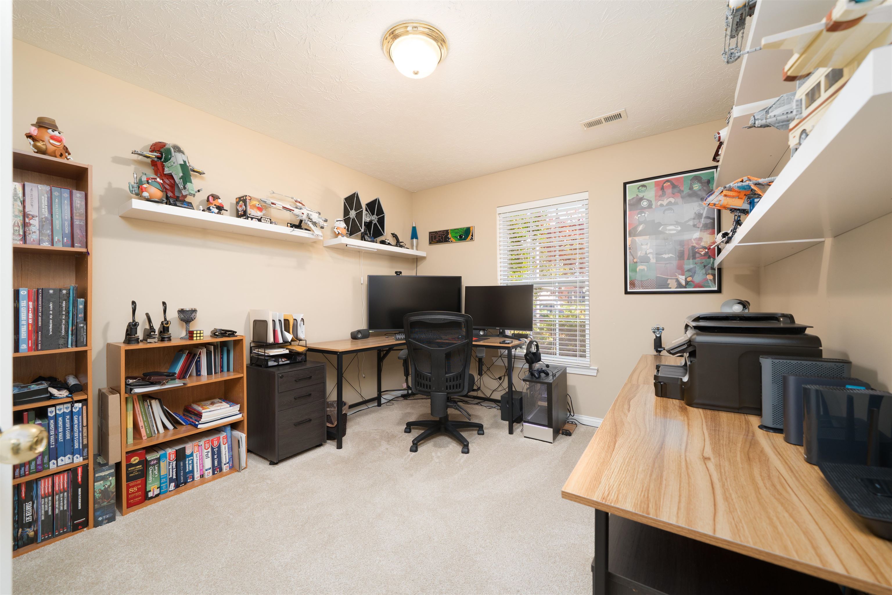 2844 Avenue of the Parks, Owensboro, Kentucky 42303, 3 Bedrooms Bedrooms, ,2 BathroomsBathrooms,Single Family Residence,For Sale,Avenue of the Parks,93510