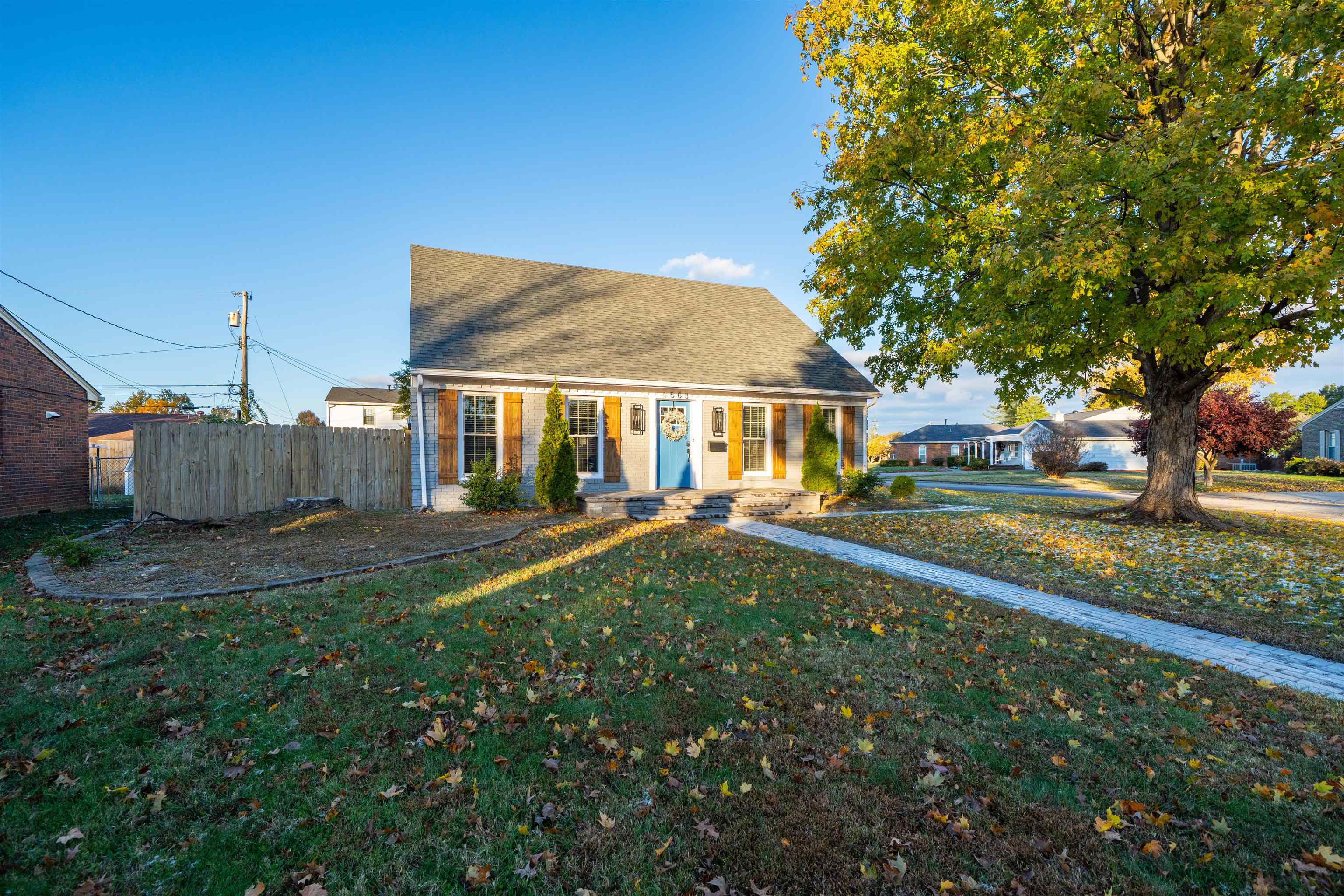 1503 Springdale Dr, Owensboro, Kentucky 42301, 5 Bedrooms Bedrooms, ,3 BathroomsBathrooms,Single Family Residence,For Sale,Springdale Dr,93519