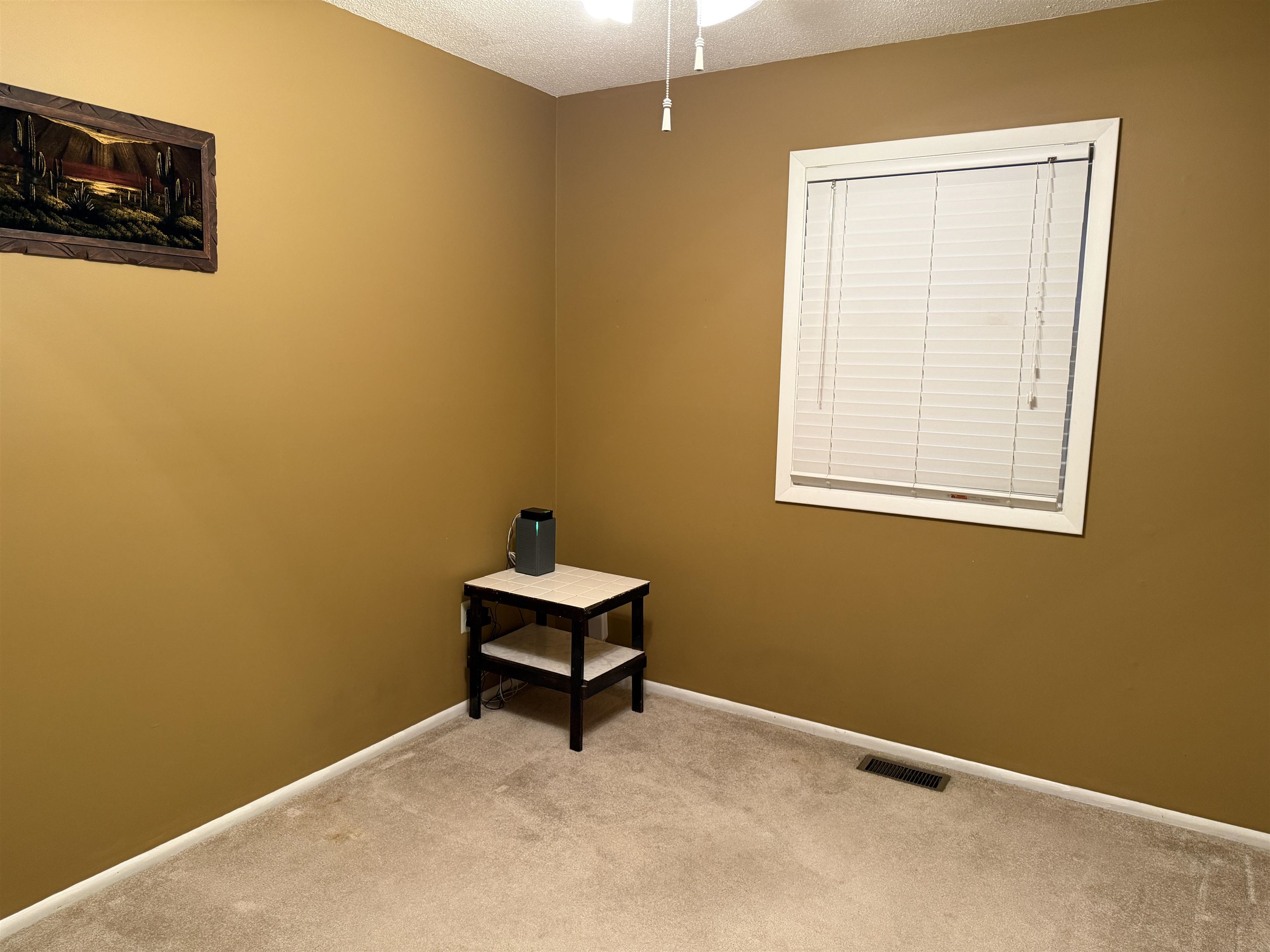 3826 Buckland Square, Owensboro, Kentucky 42301, 3 Bedrooms Bedrooms, ,1 BathroomBathrooms,Single Family Residence,For Sale,Buckland Square,93522