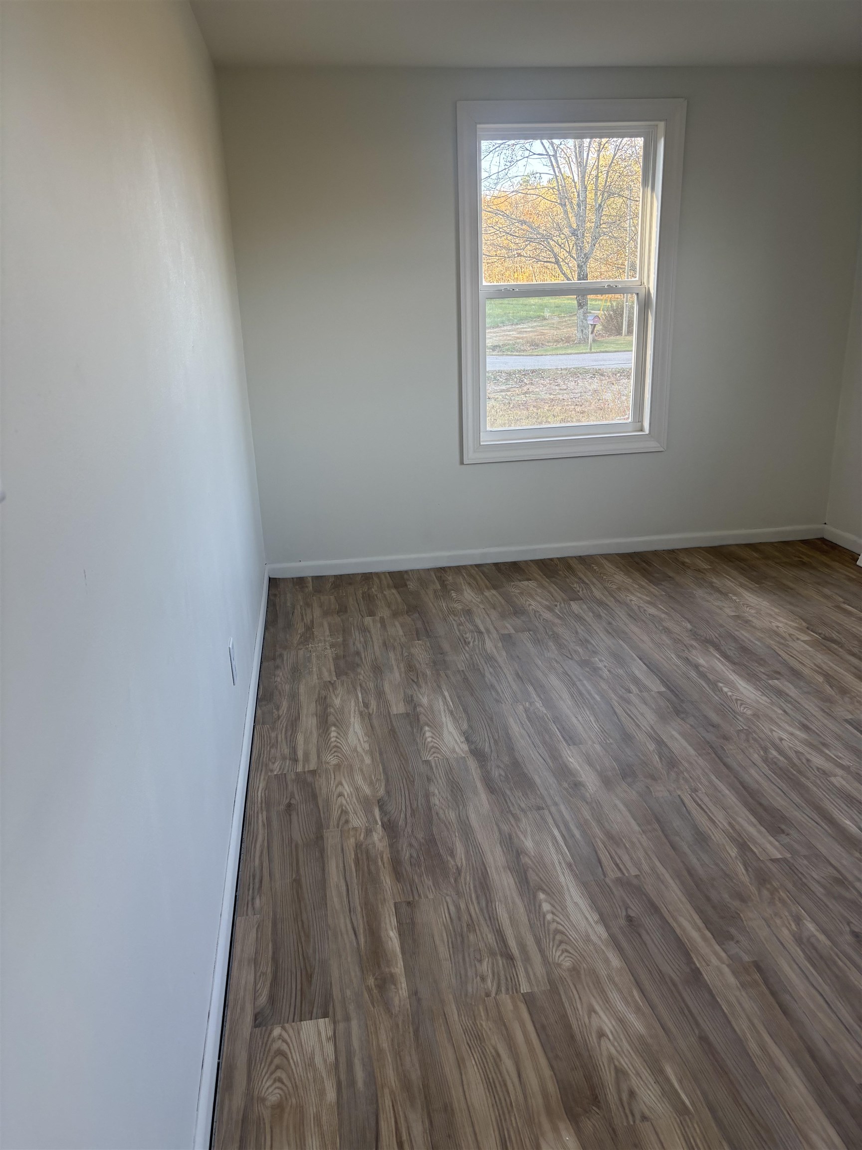 10570 Jefferson Street, Whitesville, Kentucky 42378, 3 Bedrooms Bedrooms, ,2 BathroomsBathrooms,Single Family Residence,For Sale,Jefferson Street,93531