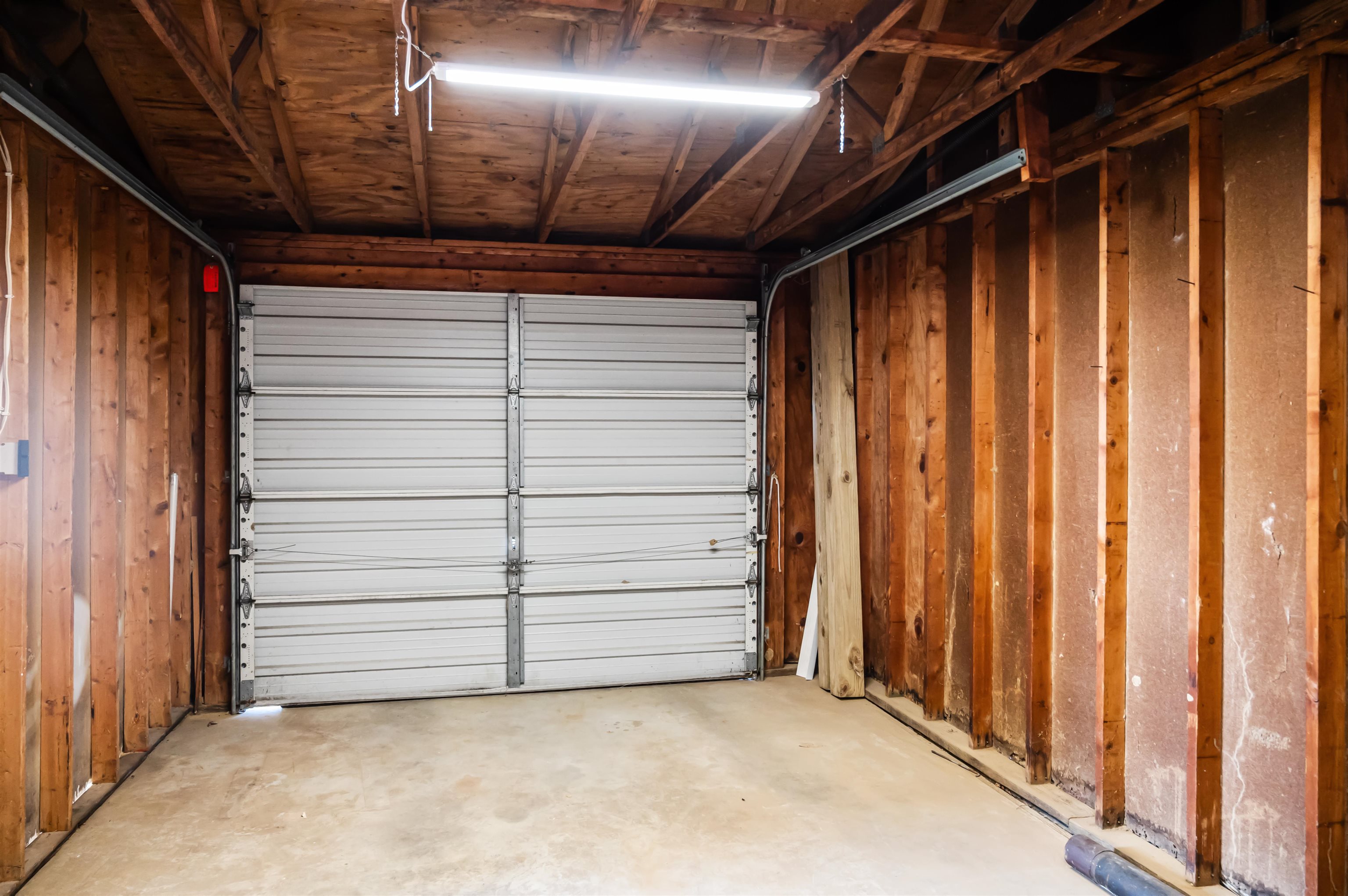 10570 Jefferson Street, Whitesville, Kentucky 42378, 3 Bedrooms Bedrooms, ,2 BathroomsBathrooms,Single Family Residence,For Sale,Jefferson Street,93531