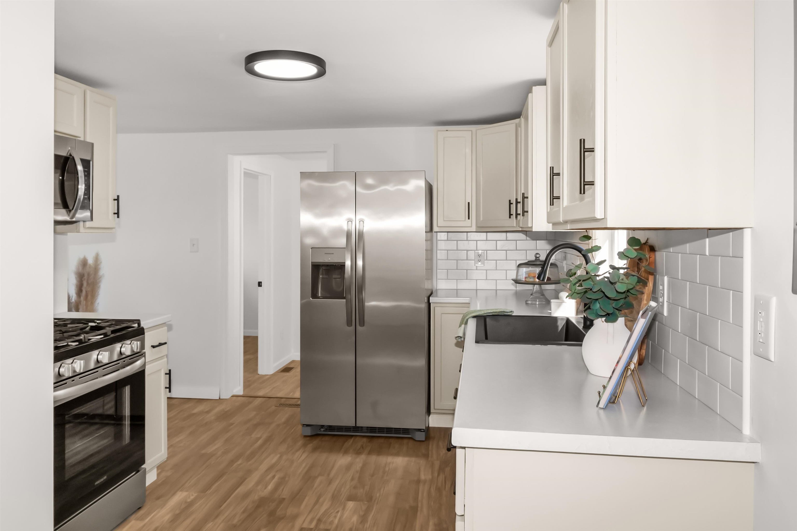 10570 Jefferson Street, Whitesville, Kentucky 42378, 3 Bedrooms Bedrooms, ,2 BathroomsBathrooms,Single Family Residence,For Sale,Jefferson Street,93531