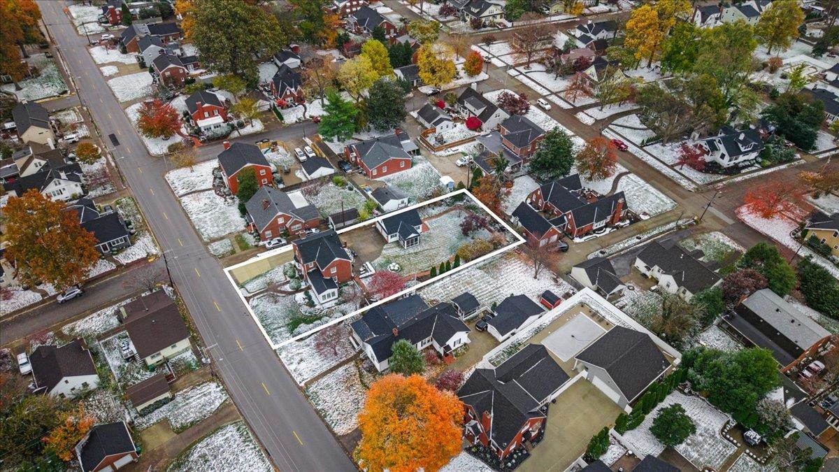 604 Ford Ave, Owensboro, Kentucky 42301, 4 Bedrooms Bedrooms, ,2 BathroomsBathrooms,Single Family Residence,For Sale,Ford Ave,93532