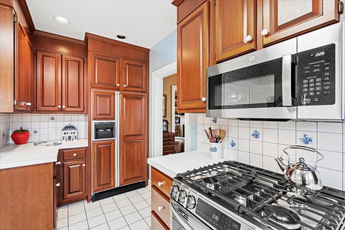 604 Ford Ave, Owensboro, Kentucky 42301, 4 Bedrooms Bedrooms, ,2 BathroomsBathrooms,Single Family Residence,For Sale,Ford Ave,93532