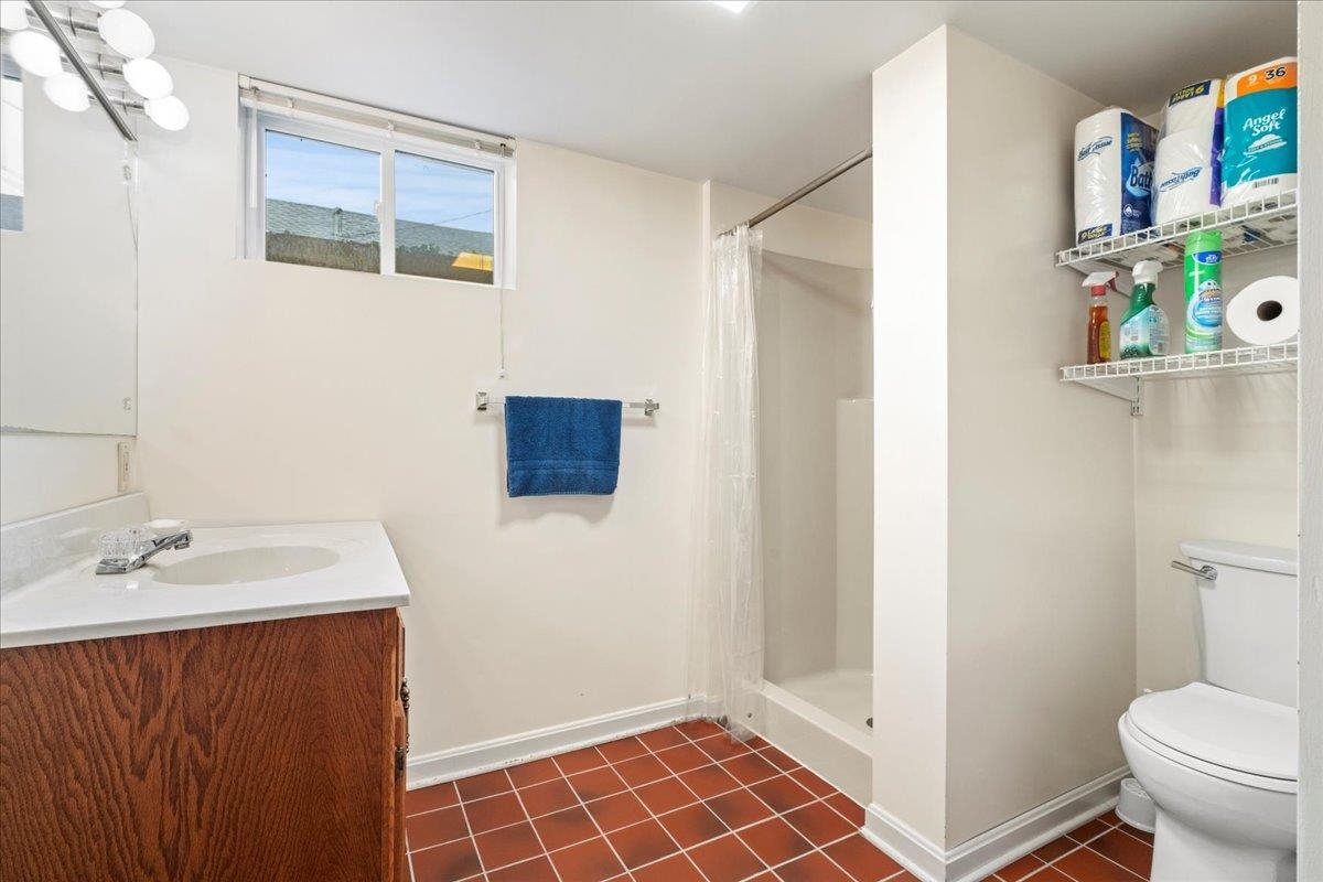 604 Ford Ave, Owensboro, Kentucky 42301, 4 Bedrooms Bedrooms, ,2 BathroomsBathrooms,Single Family Residence,For Sale,Ford Ave,93532