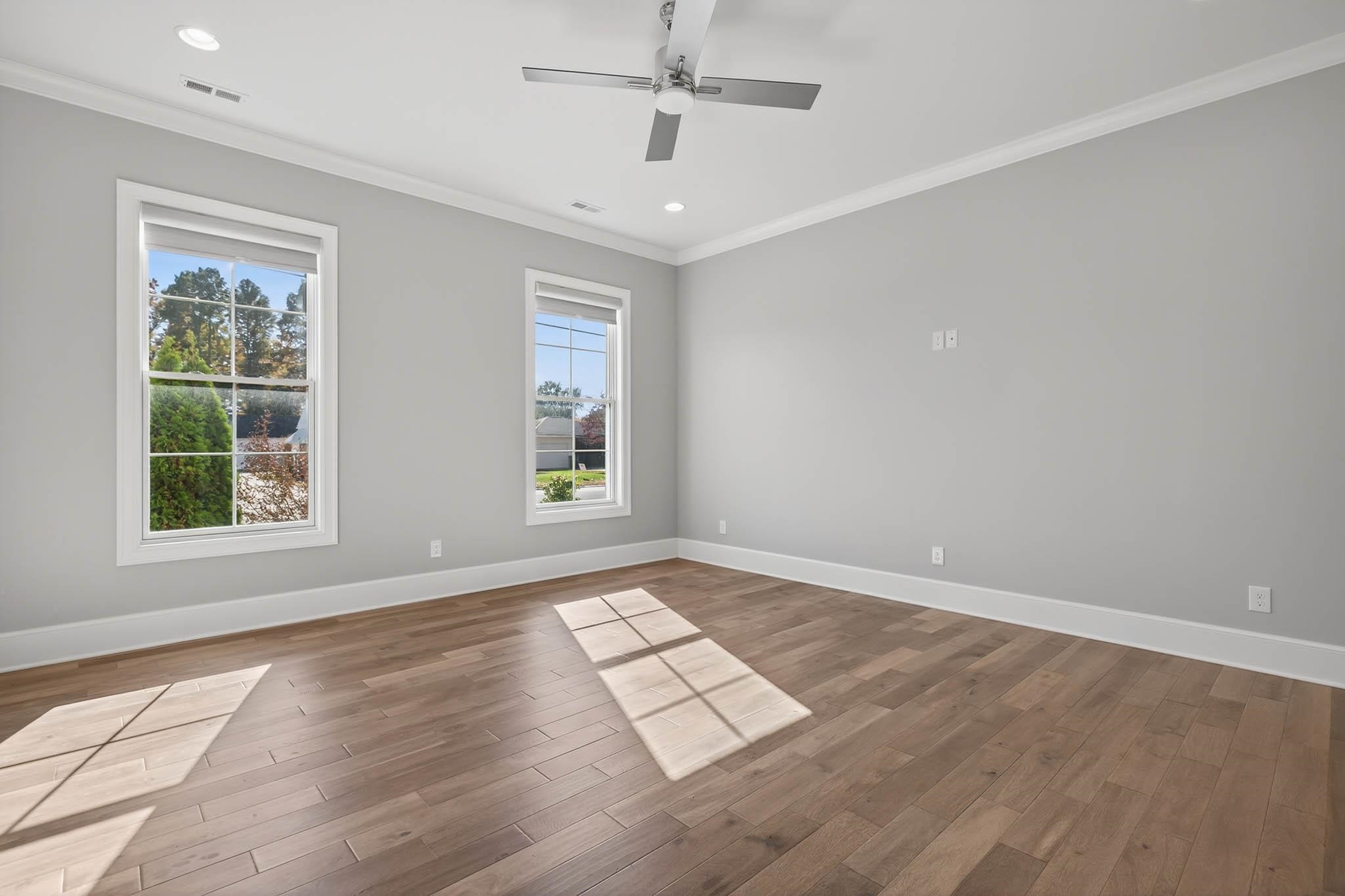 1047 Hill Avenue, Owensboro, Kentucky 42301, 4 Bedrooms Bedrooms, ,2 BathroomsBathrooms,Condominium,For Sale,Hill Avenue,93533