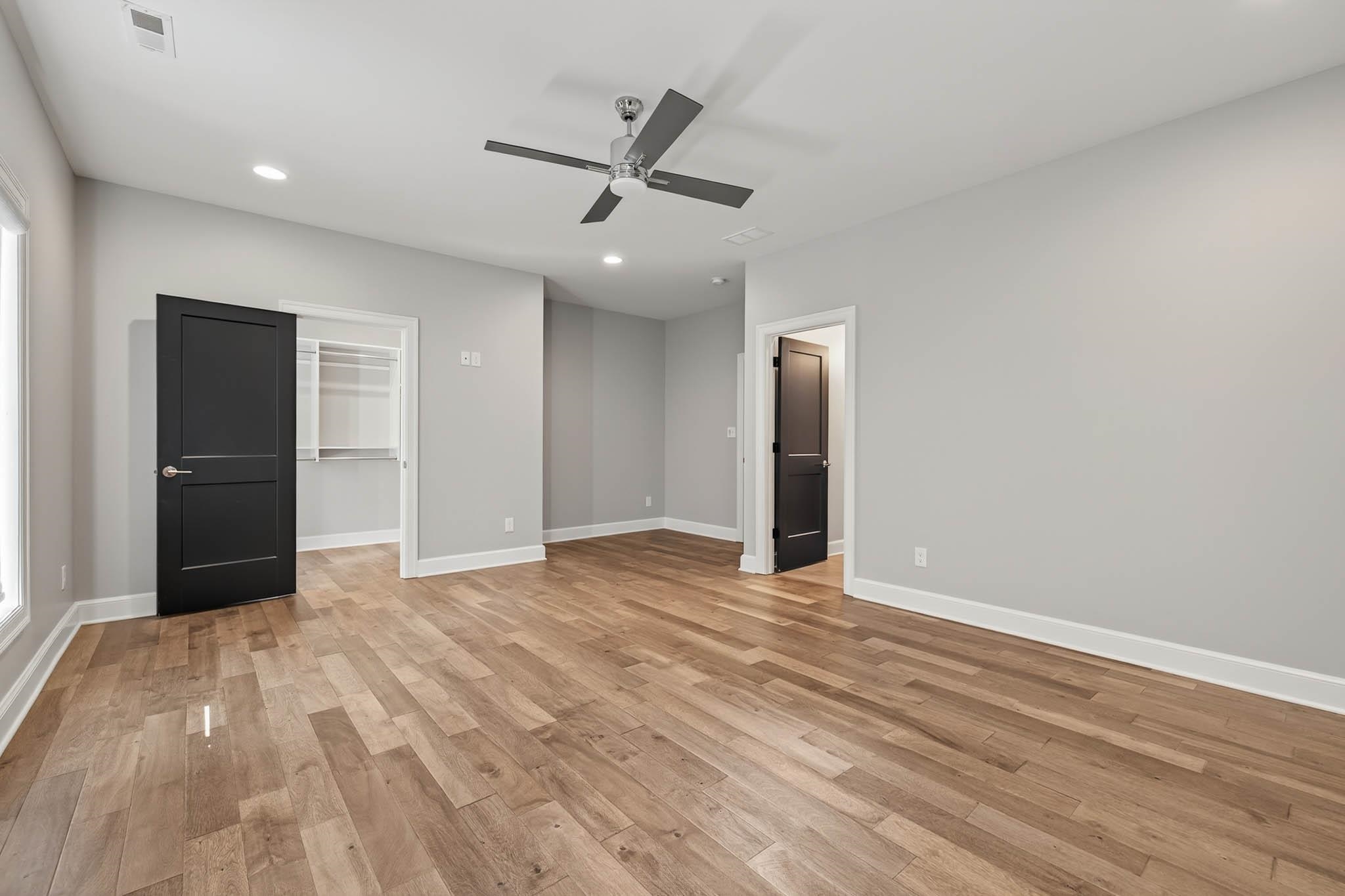 1047 Hill Avenue, Owensboro, Kentucky 42301, 4 Bedrooms Bedrooms, ,2 BathroomsBathrooms,Condominium,For Sale,Hill Avenue,93533