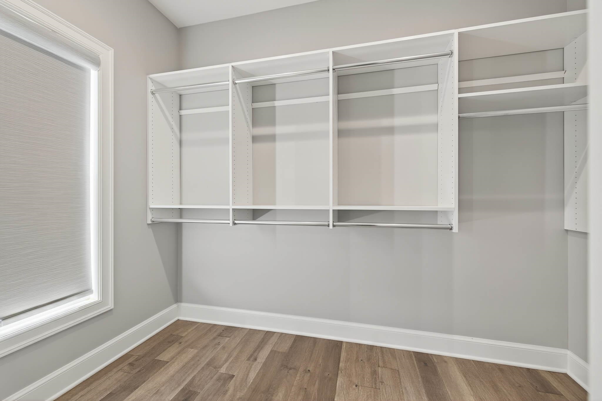 1047 Hill Avenue, Owensboro, Kentucky 42301, 4 Bedrooms Bedrooms, ,2 BathroomsBathrooms,Condominium,For Sale,Hill Avenue,93533