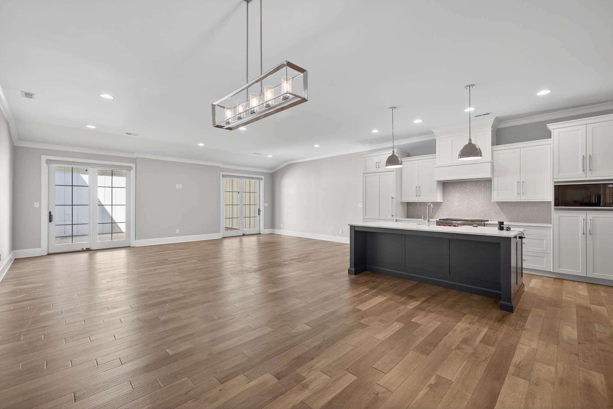 1047 Hill Avenue, Owensboro, Kentucky 42301, 4 Bedrooms Bedrooms, ,2 BathroomsBathrooms,Condominium,For Sale,Hill Avenue,93533