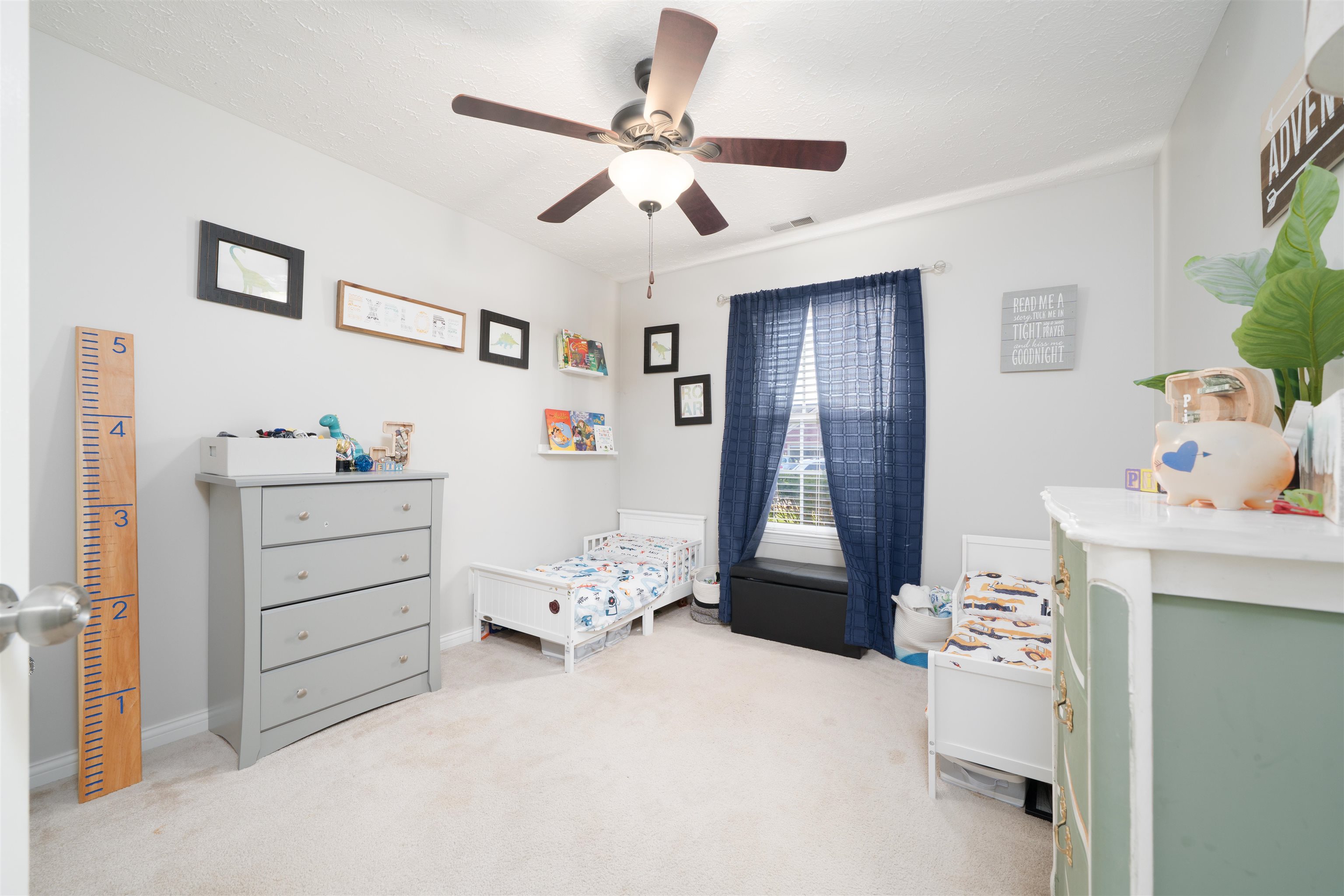 421 Newbury Ct, Owensboro, Kentucky 42301, 3 Bedrooms Bedrooms, ,2 BathroomsBathrooms,Single Family Residence,For Sale,Newbury Ct,93535