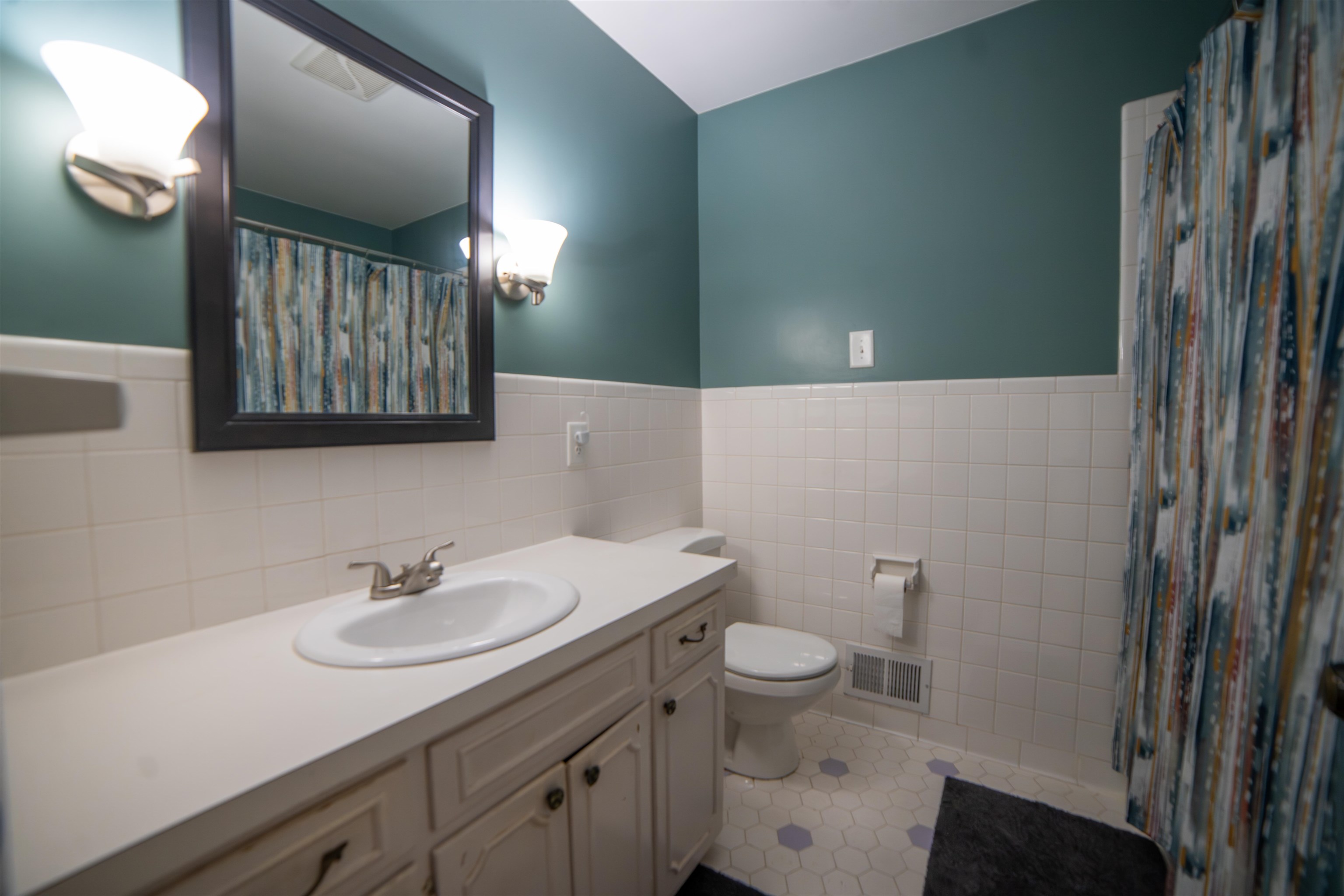 6884 HWY 56, Owensboro, Kentucky 42301, 3 Bedrooms Bedrooms, ,1 BathroomBathrooms,Single Family Residence,For Sale,HWY 56,93536