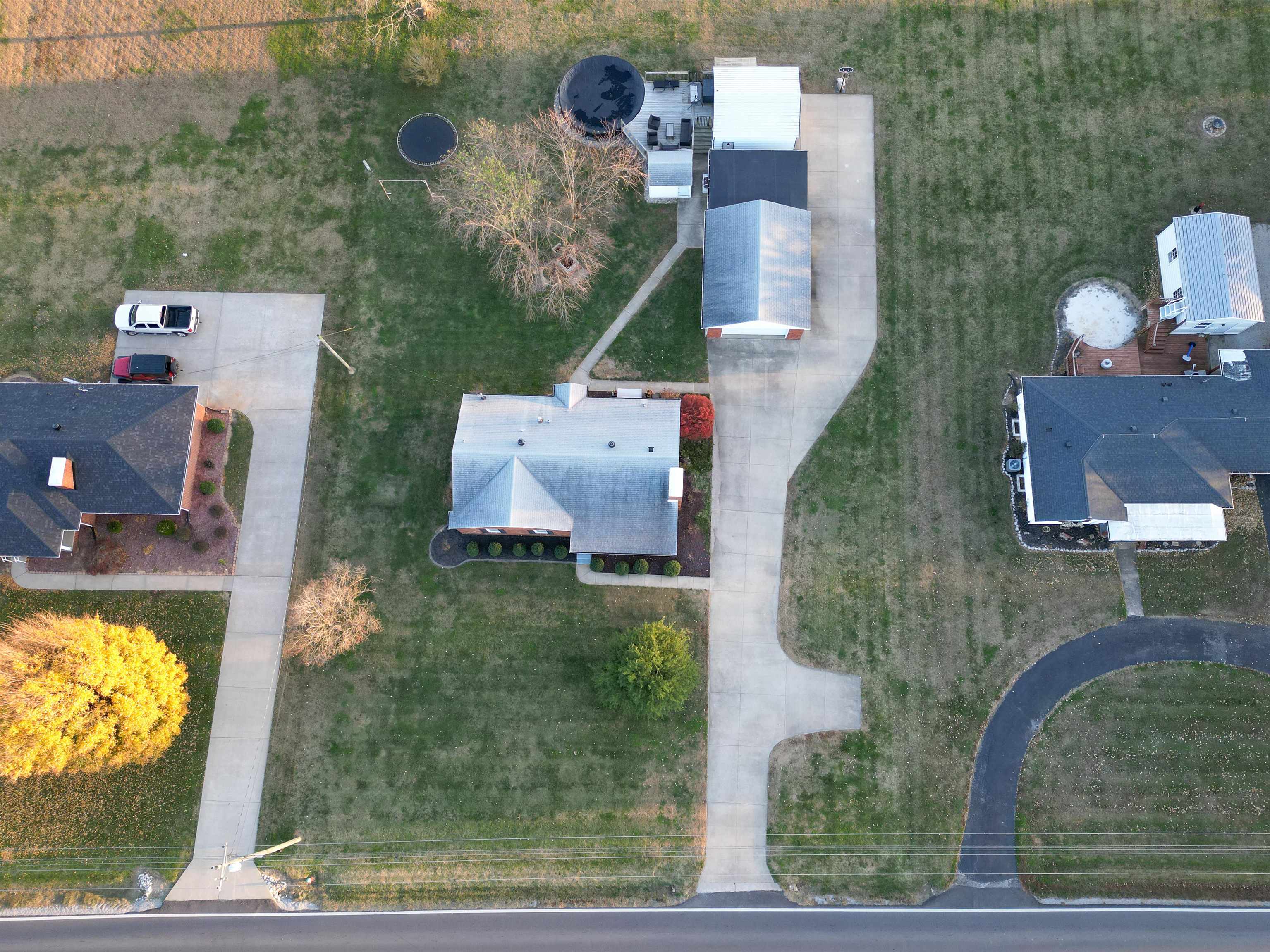 6884 HWY 56, Owensboro, Kentucky 42301, 3 Bedrooms Bedrooms, ,1 BathroomBathrooms,Single Family Residence,For Sale,HWY 56,93536