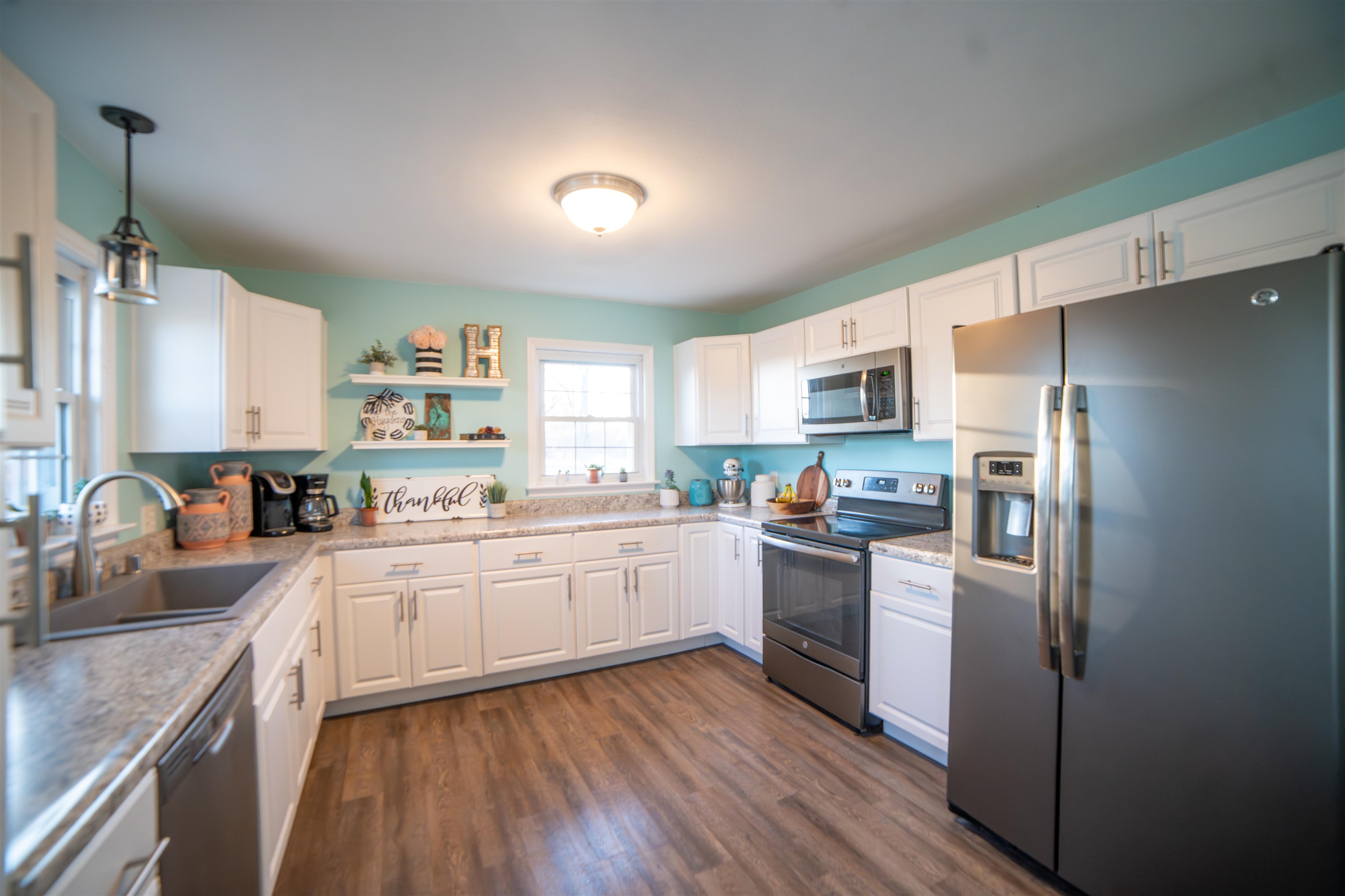 6884 HWY 56, Owensboro, Kentucky 42301, 3 Bedrooms Bedrooms, ,1 BathroomBathrooms,Single Family Residence,For Sale,HWY 56,93536