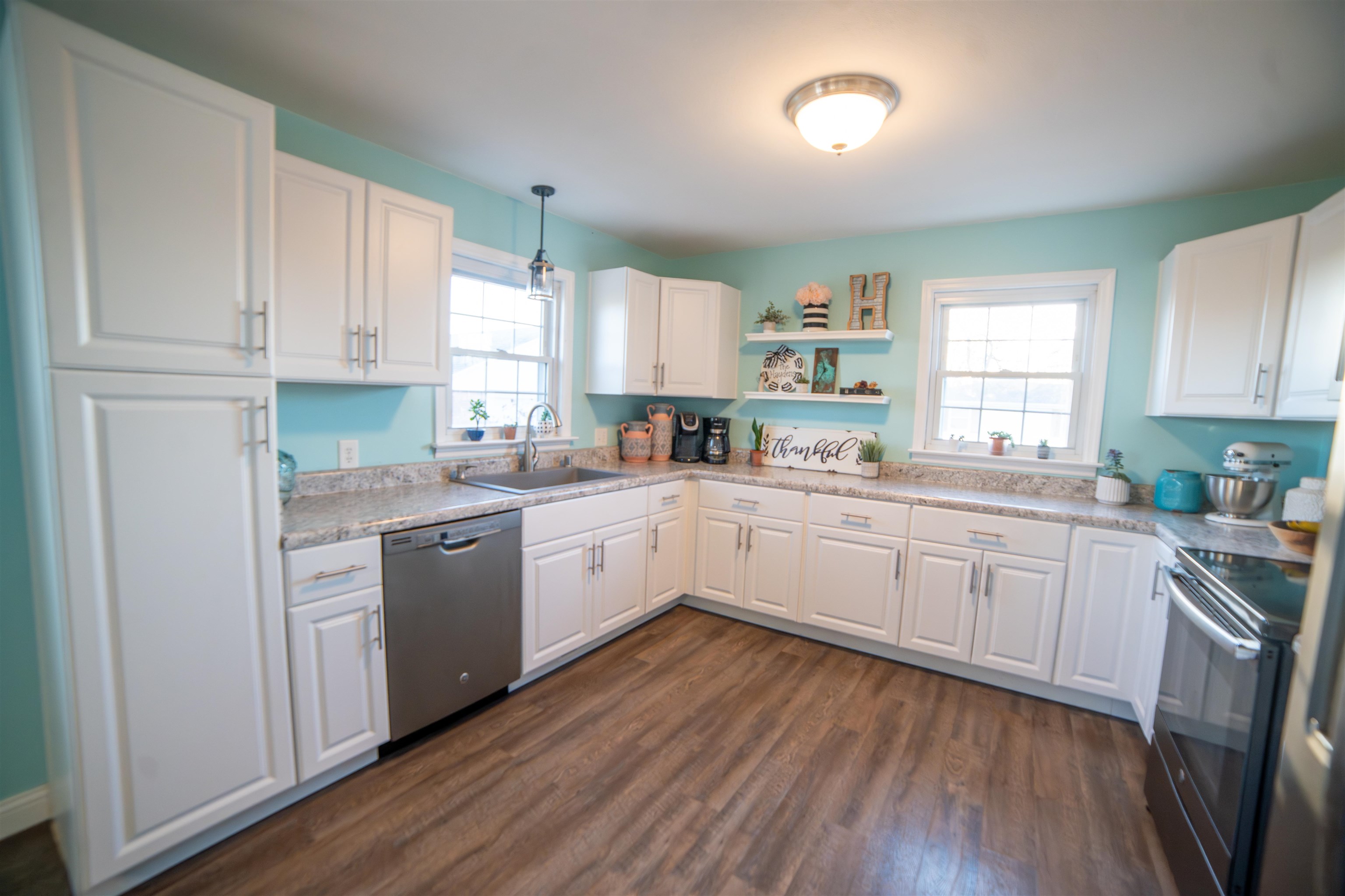 6884 HWY 56, Owensboro, Kentucky 42301, 3 Bedrooms Bedrooms, ,1 BathroomBathrooms,Single Family Residence,For Sale,HWY 56,93536