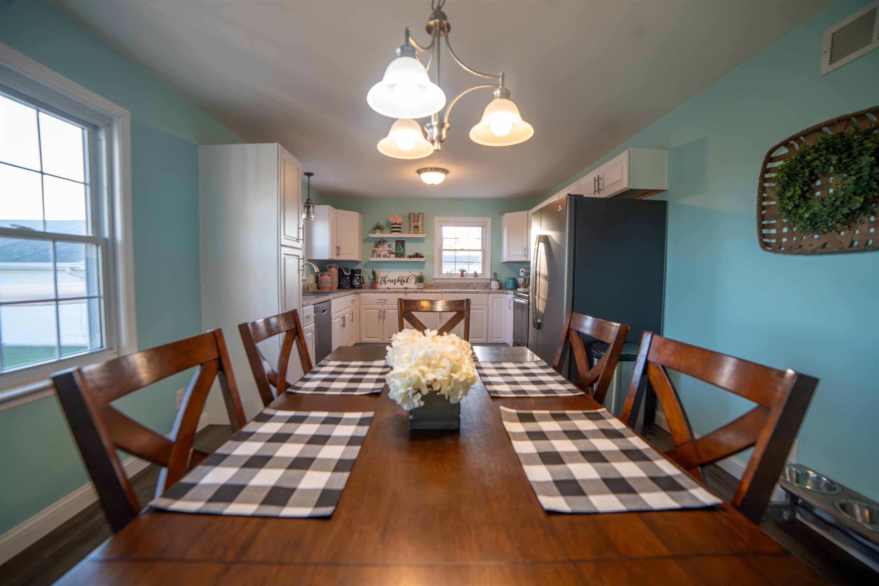 6884 HWY 56, Owensboro, Kentucky 42301, 3 Bedrooms Bedrooms, ,1 BathroomBathrooms,Single Family Residence,For Sale,HWY 56,93536