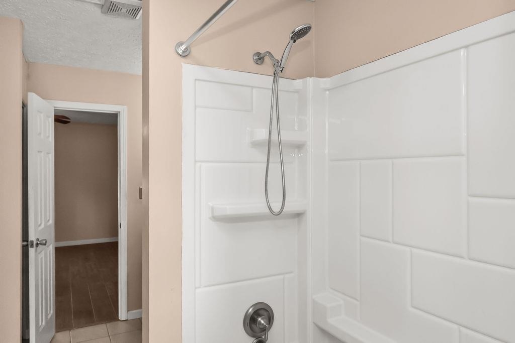 2545 Lake Pointe, Owensboro, Kentucky 42301, 2 Bedrooms Bedrooms, ,1 BathroomBathrooms,Single Family Residence,For Sale,Lake Pointe,93541