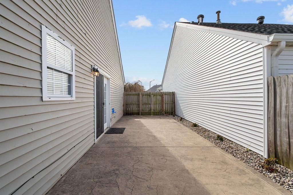 2545 Lake Pointe, Owensboro, Kentucky 42301, 2 Bedrooms Bedrooms, ,1 BathroomBathrooms,Single Family Residence,For Sale,Lake Pointe,93541