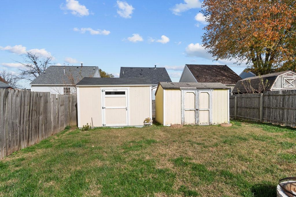 2545 Lake Pointe, Owensboro, Kentucky 42301, 2 Bedrooms Bedrooms, ,1 BathroomBathrooms,Single Family Residence,For Sale,Lake Pointe,93541